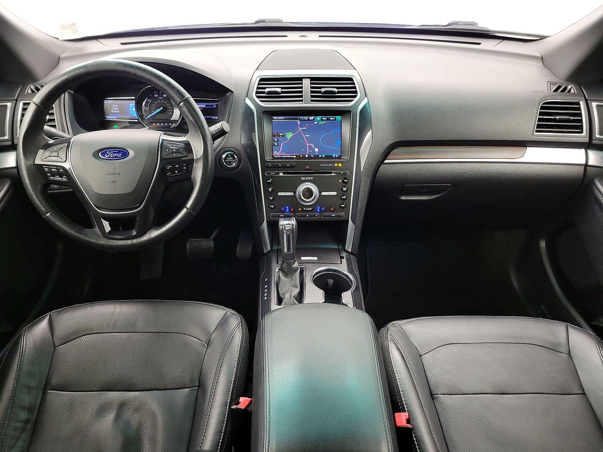 Thumbnail: 2016 Ford Explorer - 9