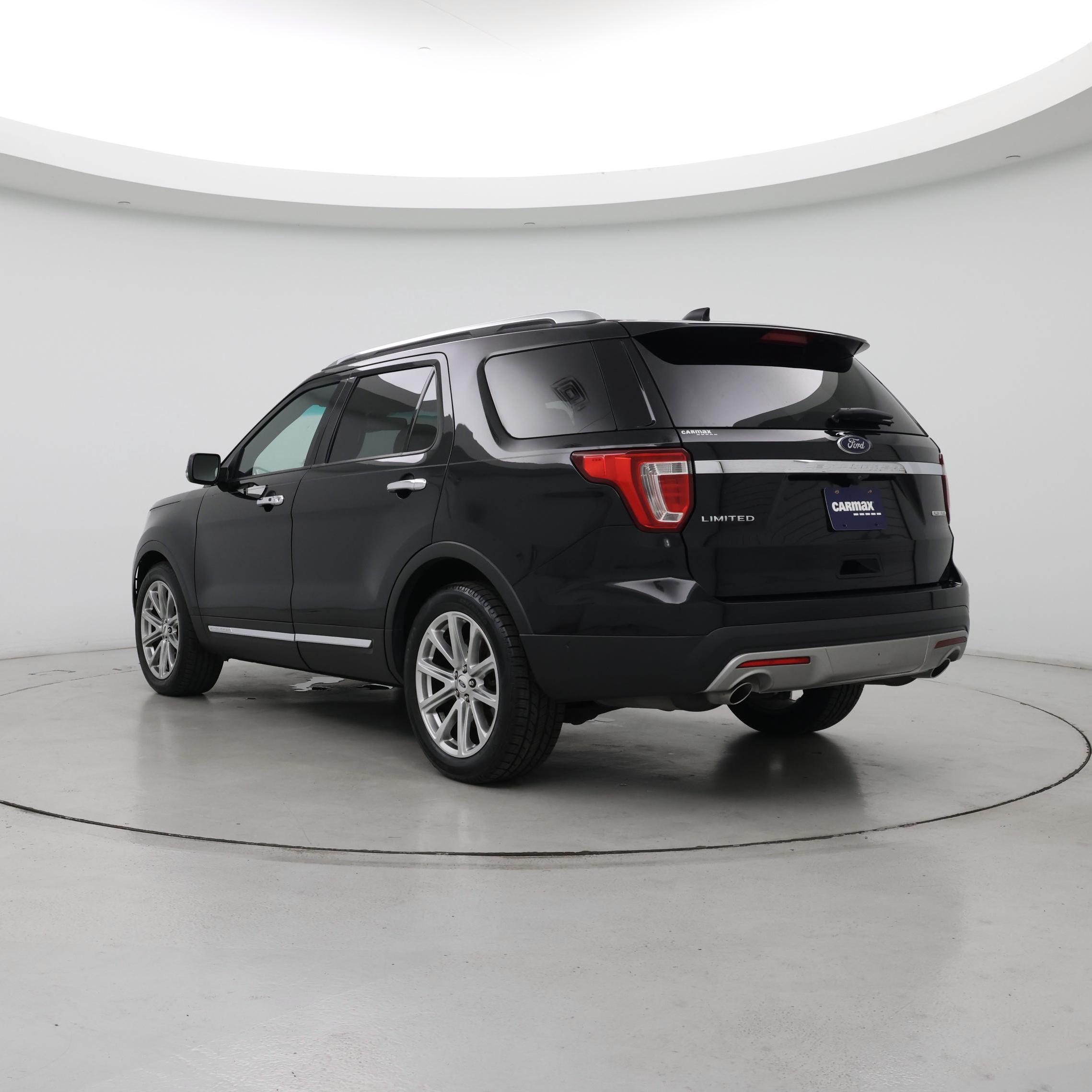 Thumbnail: 2016 Ford Explorer - 2