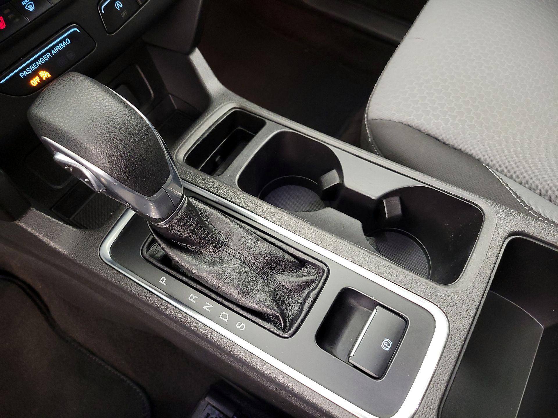 Thumbnail: 2019 Ford Escape - 17