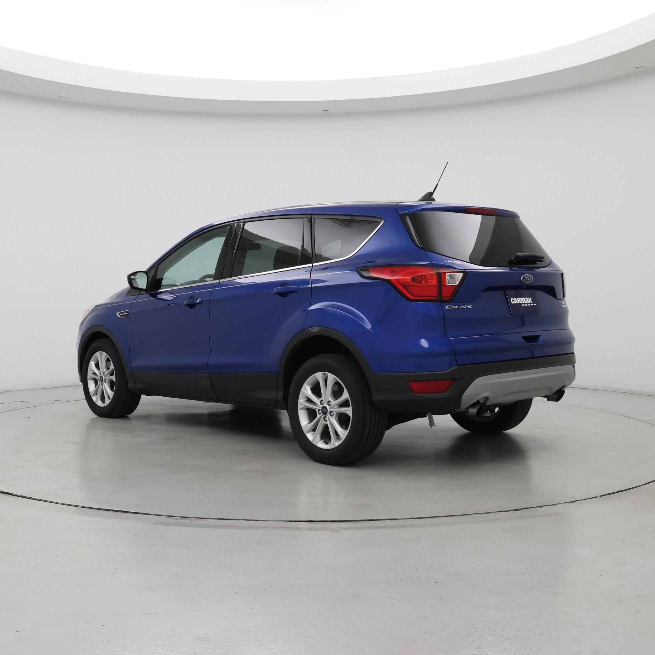 Thumbnail: 2019 Ford Escape - 2