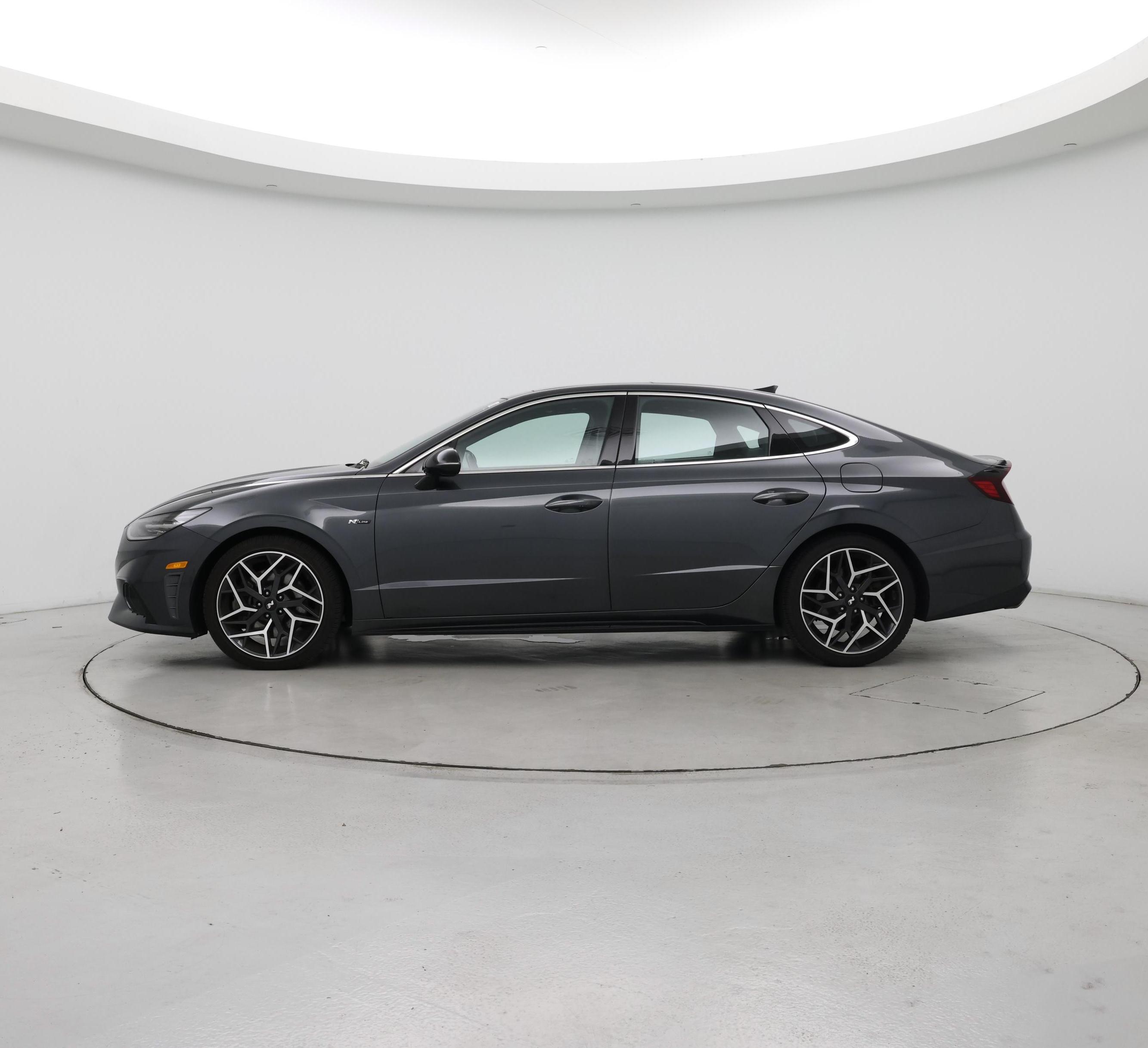 Thumbnail: 2023 Hyundai Sonata - 3