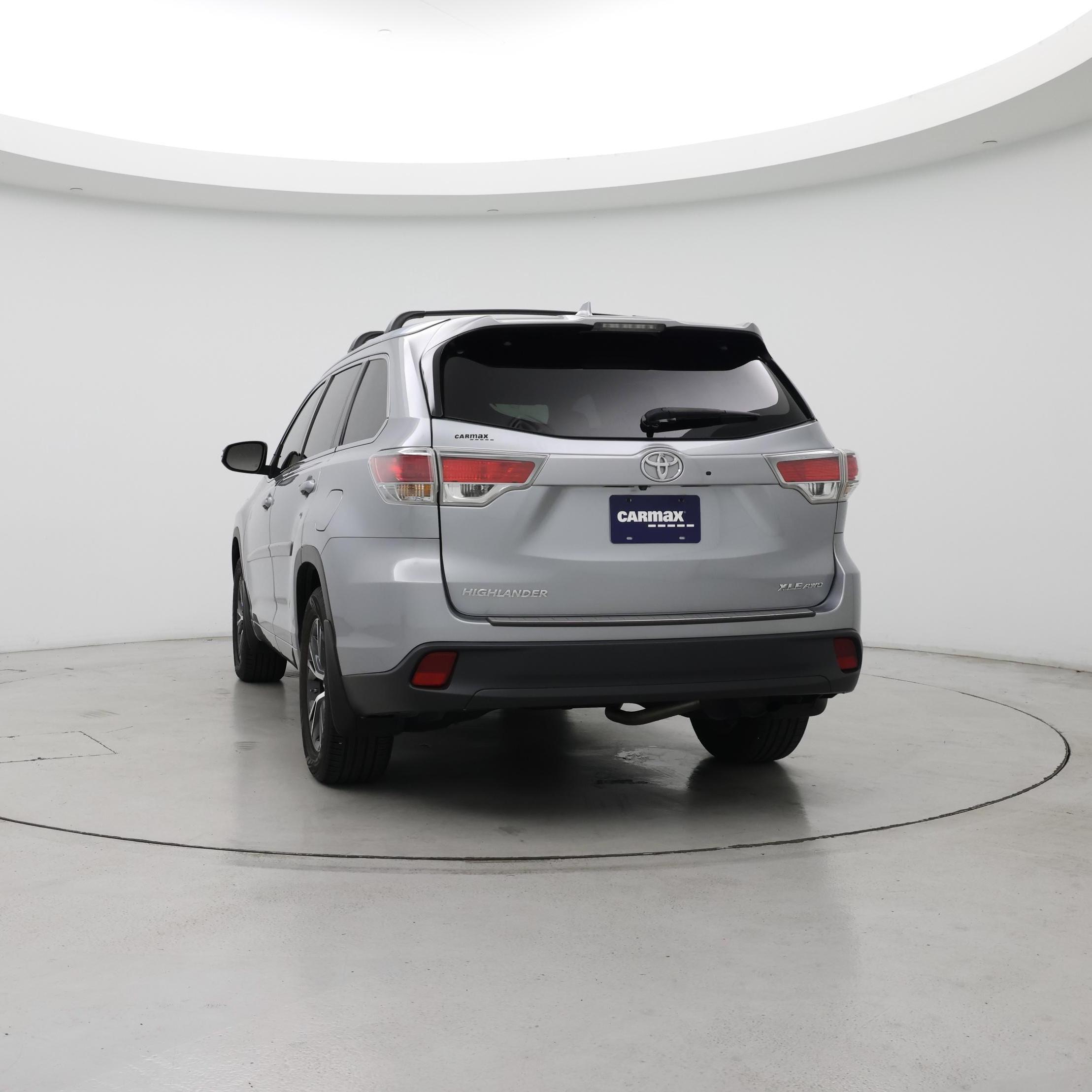 Thumbnail: 2016 Toyota Highlander - 6