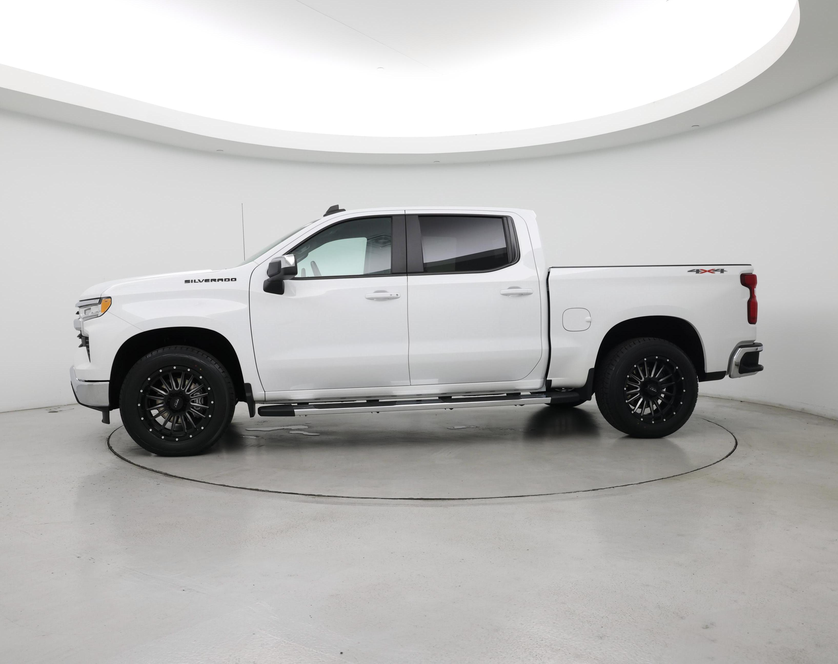 Thumbnail: 2022 Chevrolet Silverado 1500 - 3