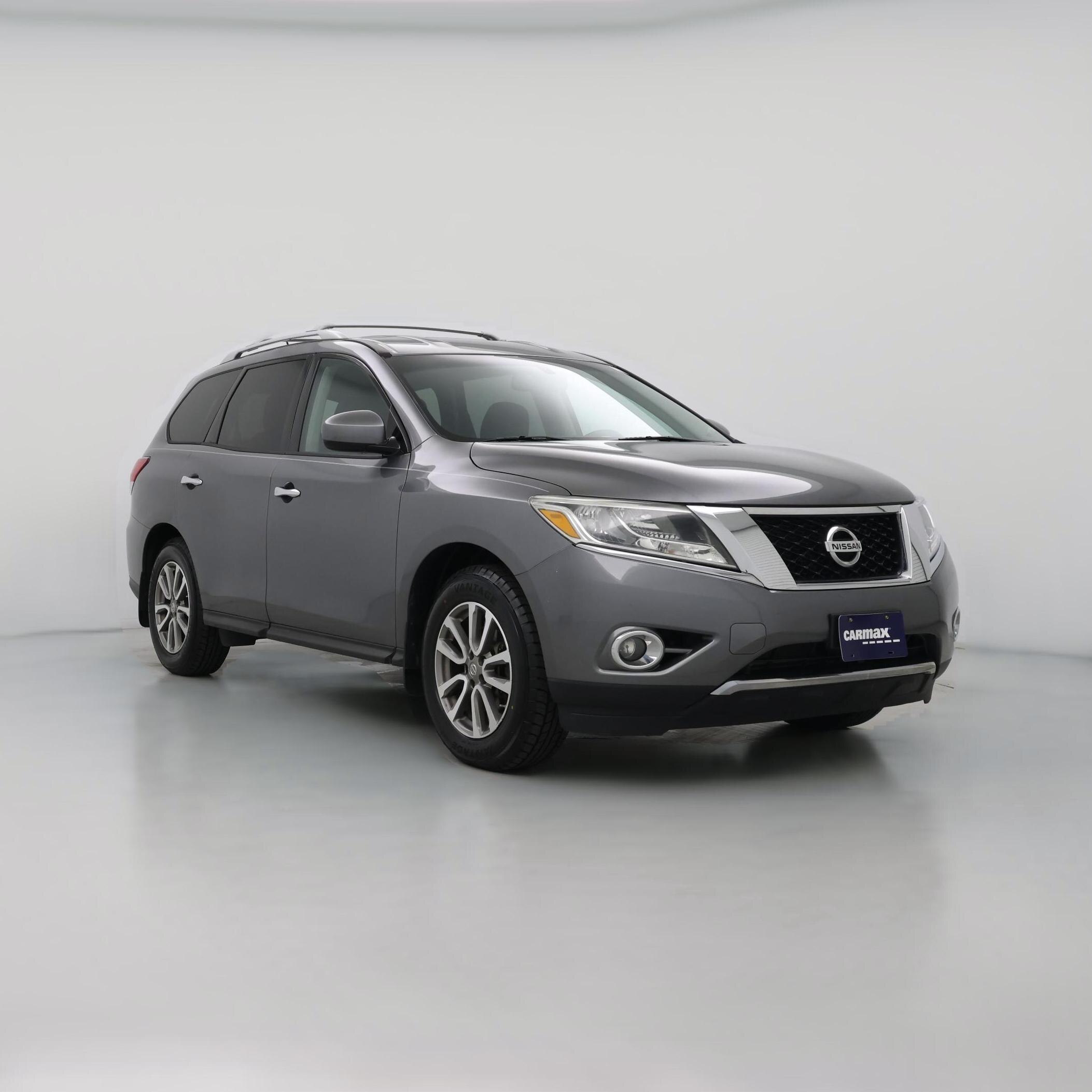 Thumbnail: 2015 Nissan Pathfinder - 1