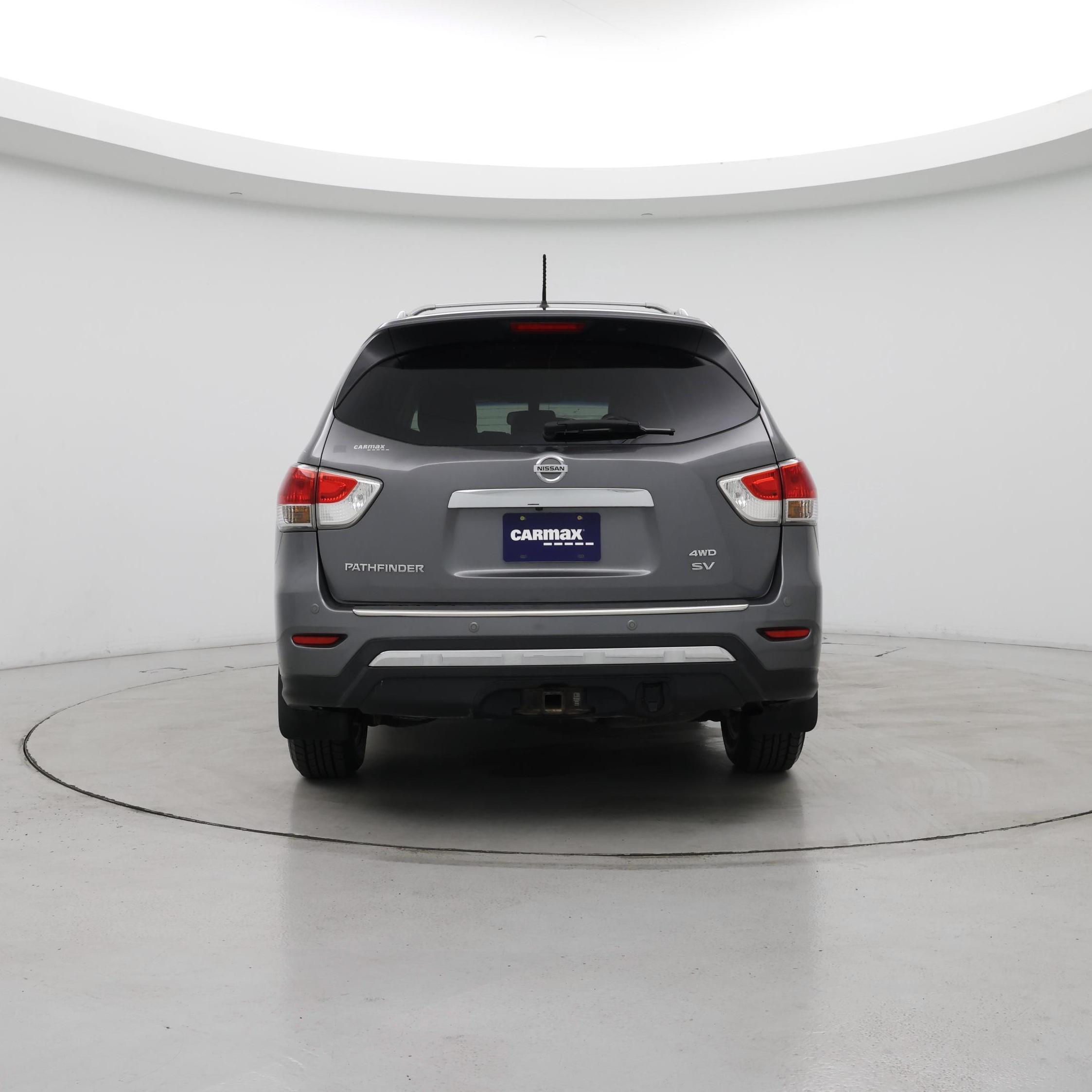 Thumbnail: 2015 Nissan Pathfinder - 6