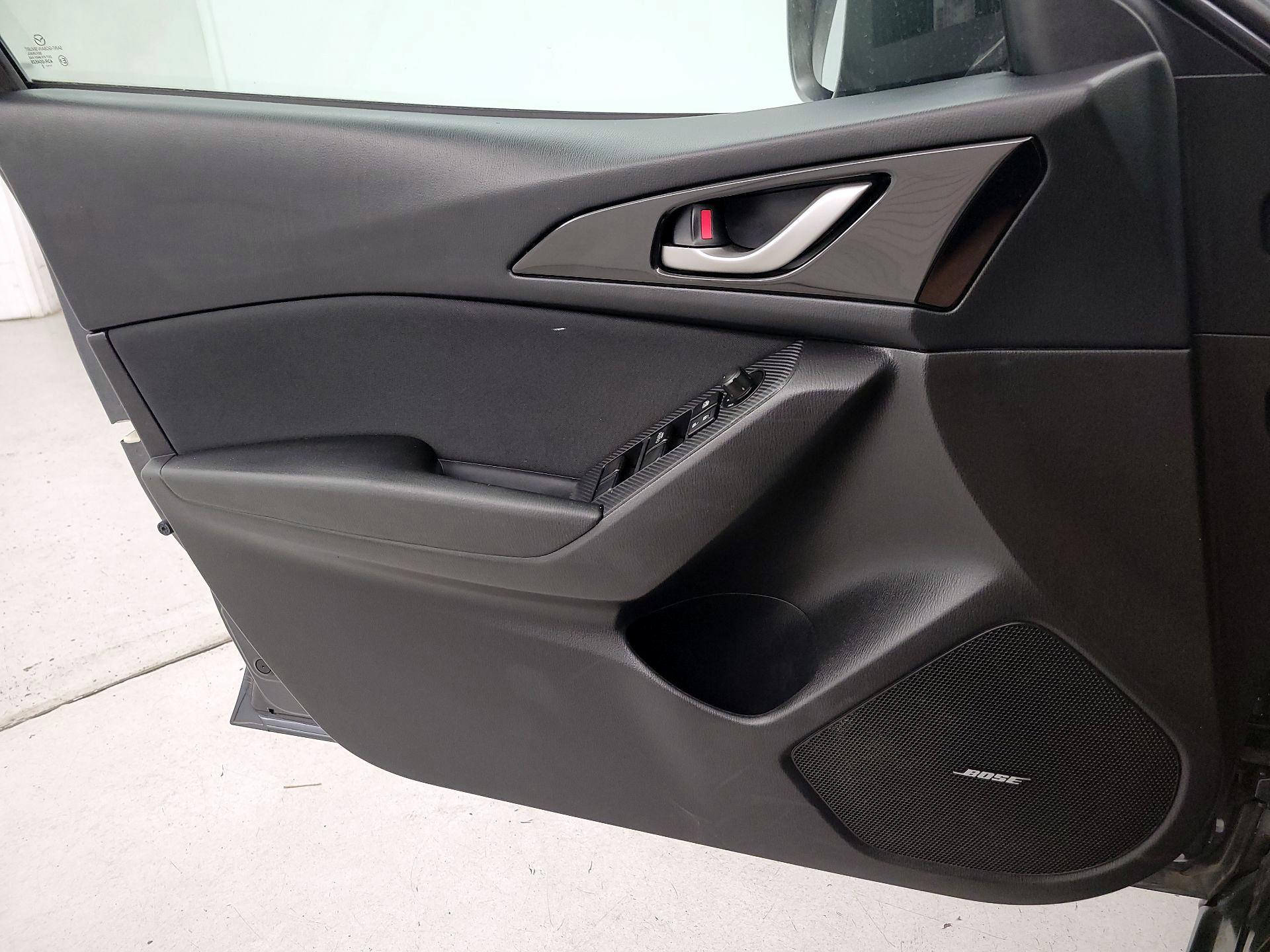 Thumbnail: 2015 Mazda Mazda3 - 12