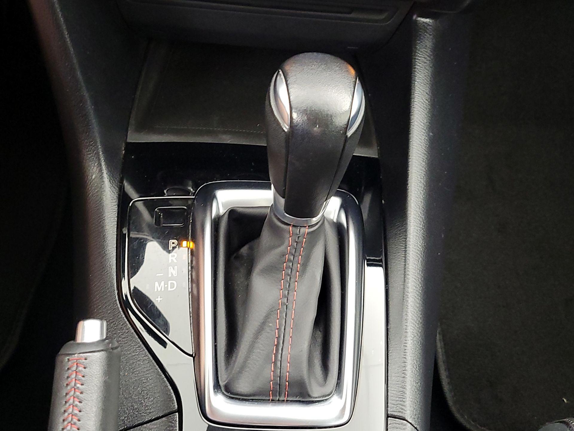 Thumbnail: 2015 Mazda Mazda3 - 17