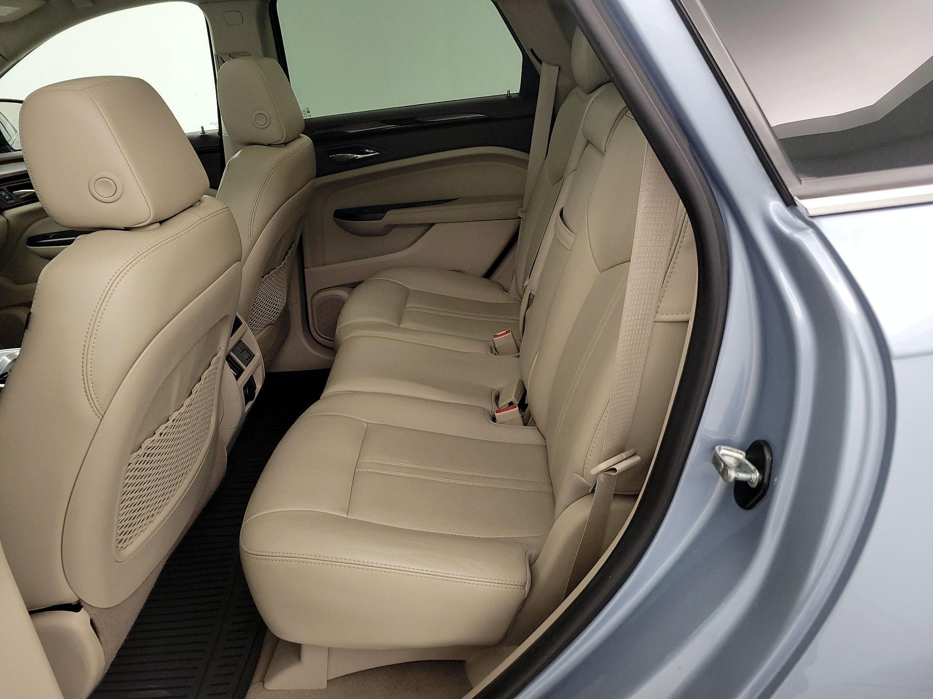Thumbnail: 2014 Cadillac SRX - 20