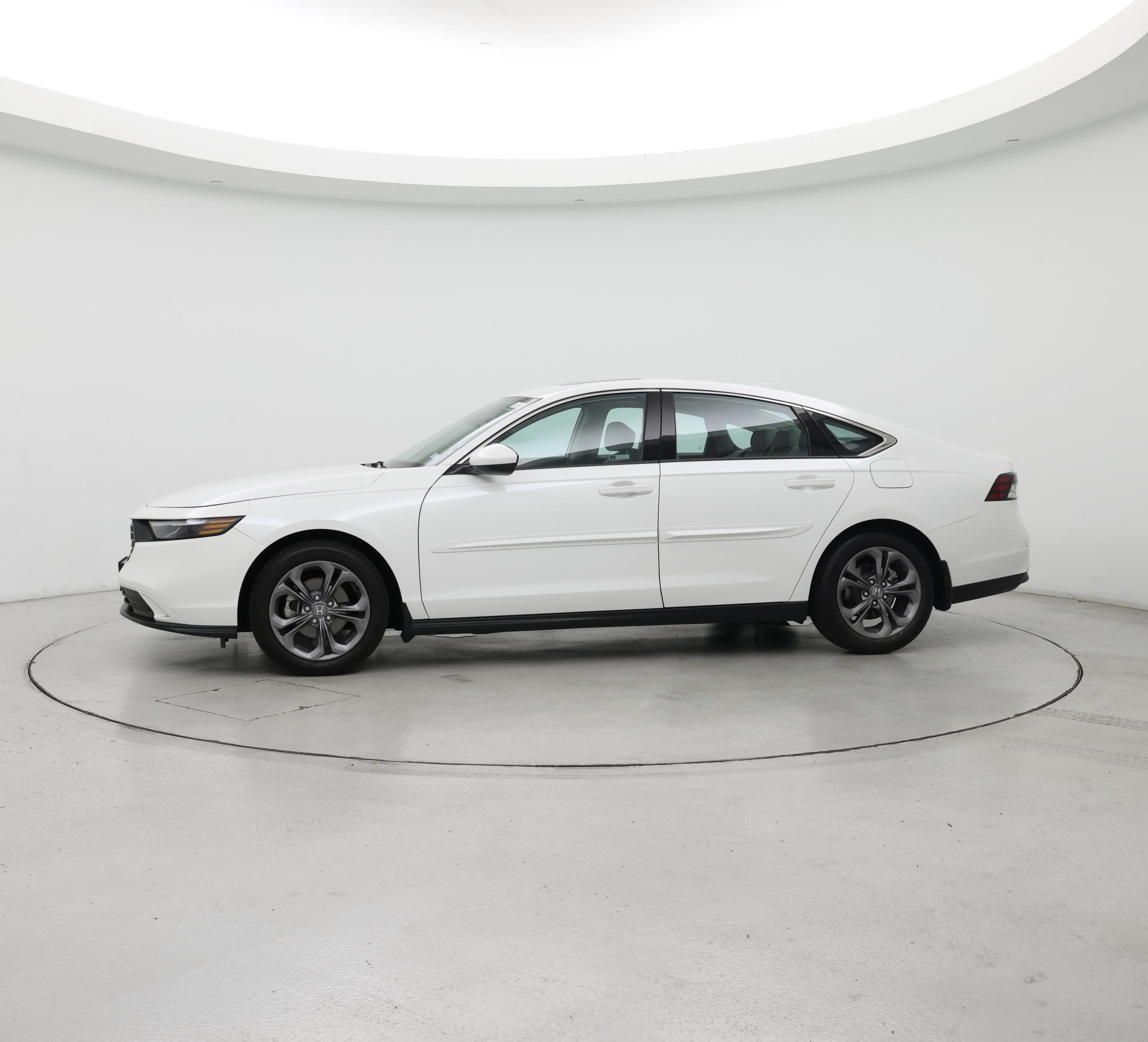 Thumbnail: 2023 Honda Accord - 3