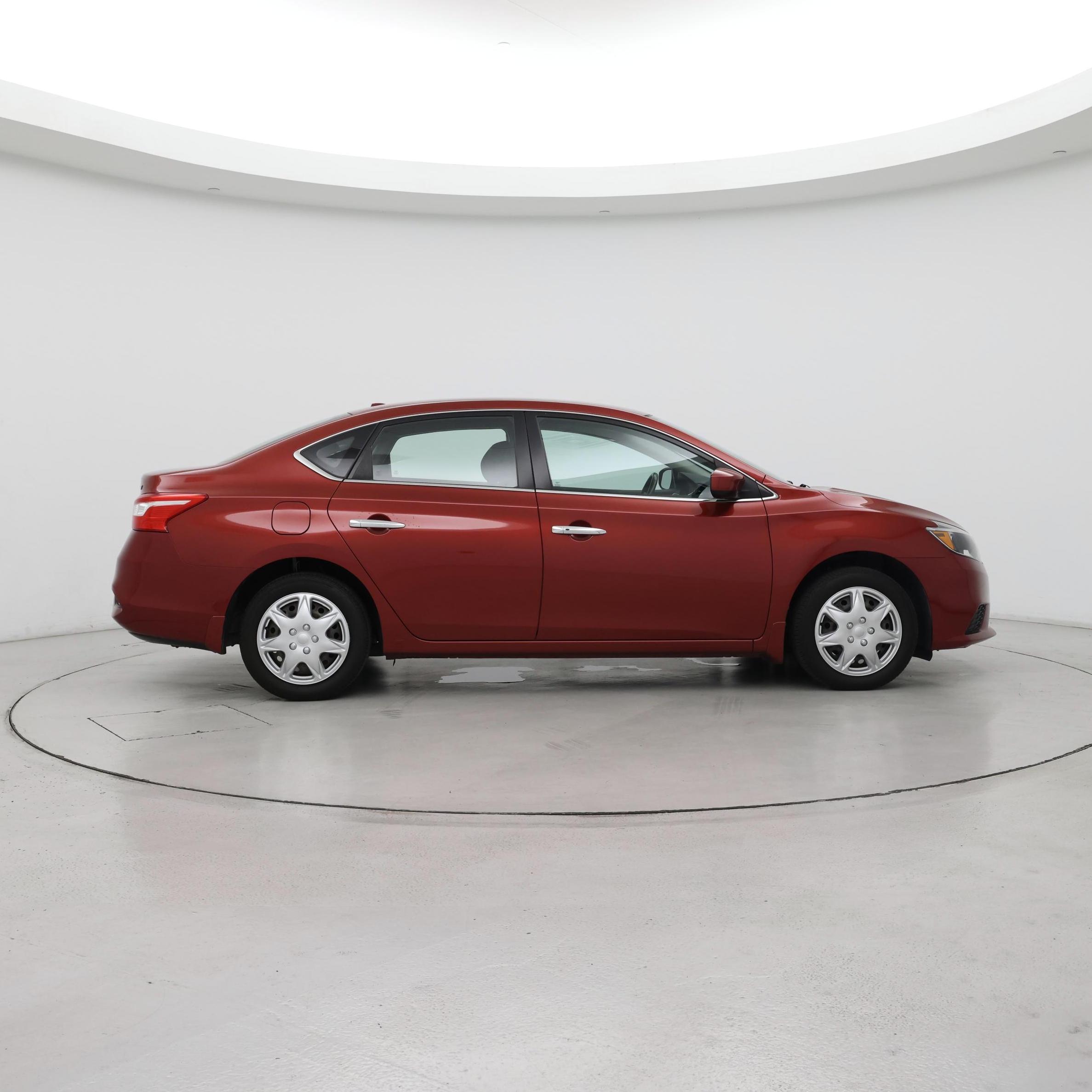 Thumbnail: 2017 Nissan Sentra - 7