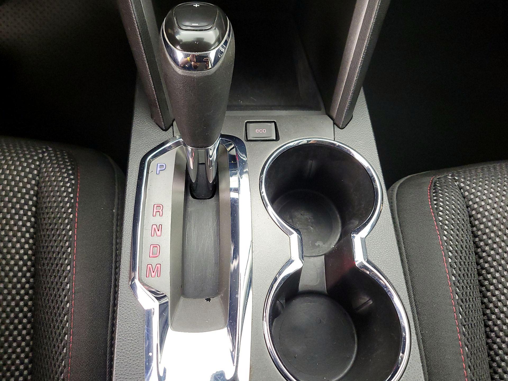 Thumbnail: 2016 GMC Terrain - 17
