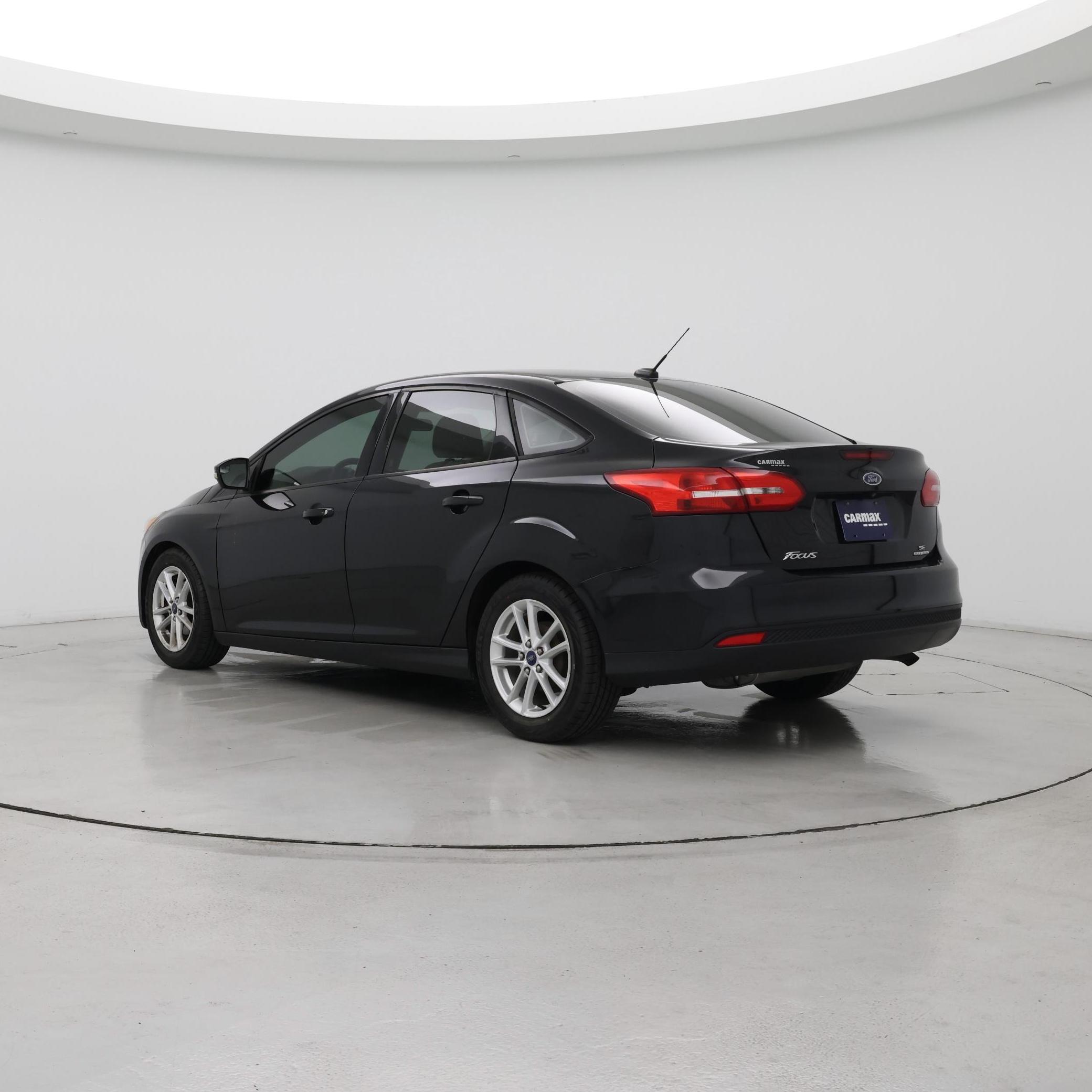 Thumbnail: 2015 Ford Focus - 2