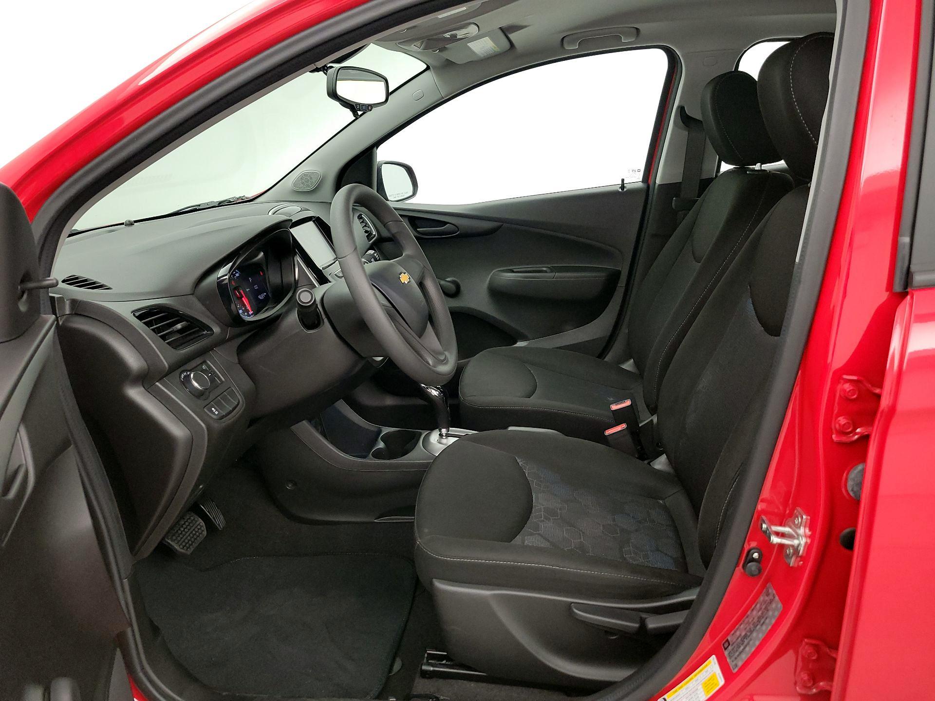 Thumbnail: 2017 Chevrolet Spark - 11
