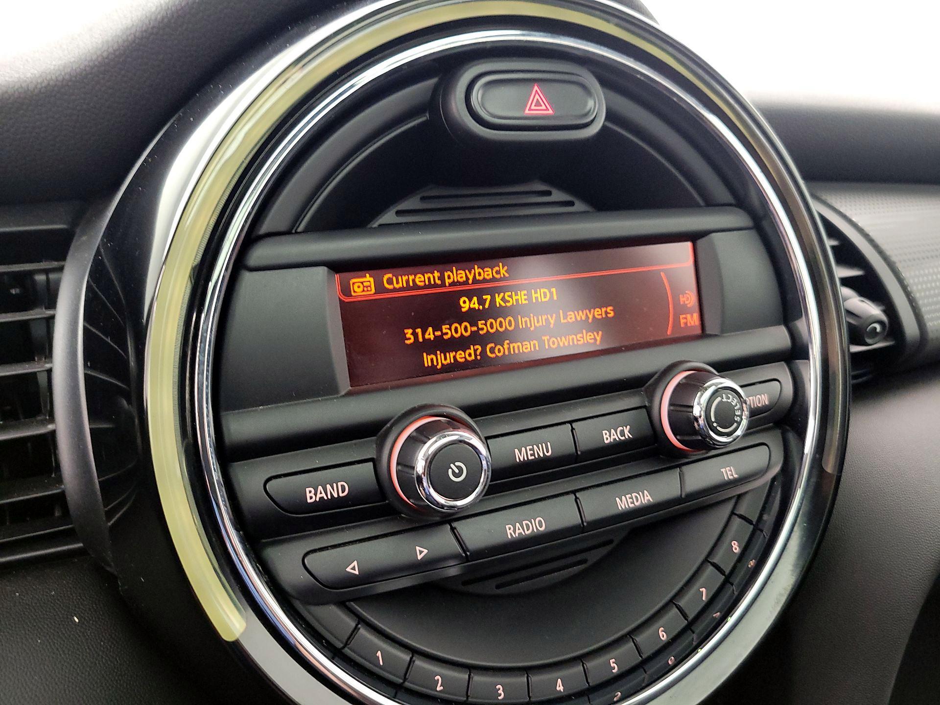 Thumbnail: 2016 MINI Cooper Hardtop - 14