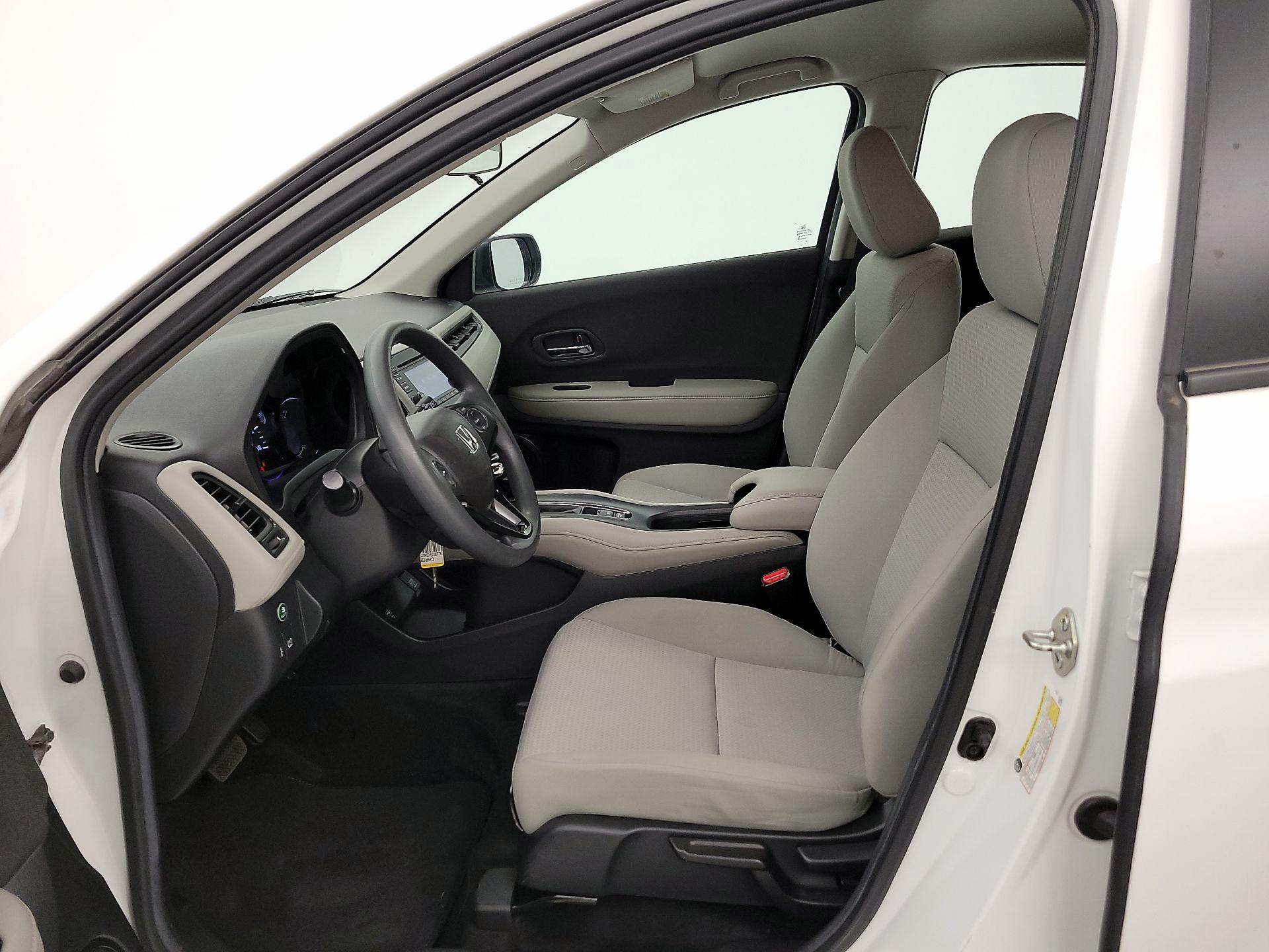 Thumbnail: 2019 Honda HR-V - 11