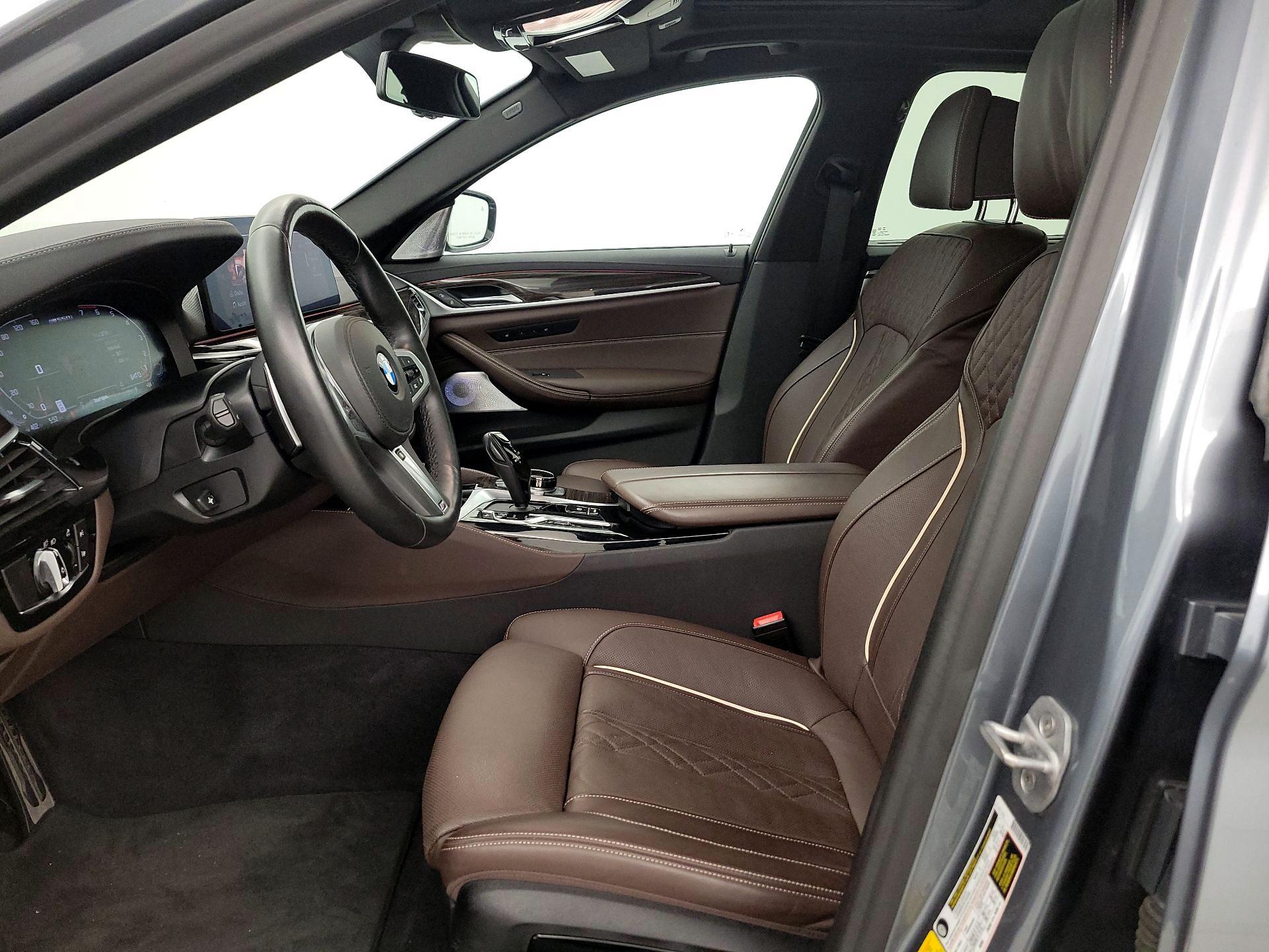 Thumbnail: 2021 BMW 5 Series - 11
