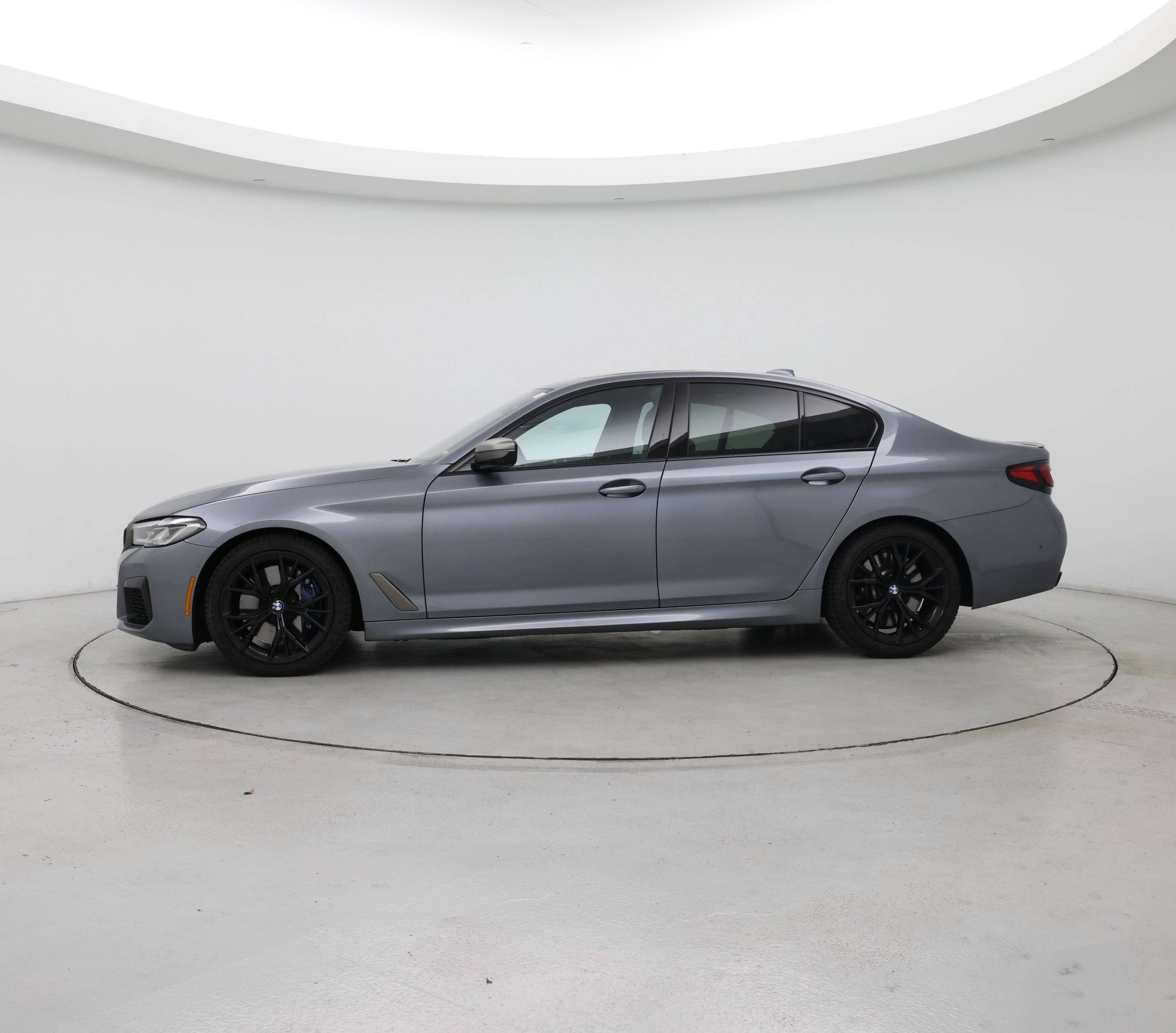 Thumbnail: 2021 BMW 5 Series - 3