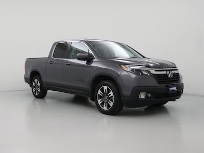 Silver 2019 Honda Ridgeline RTL