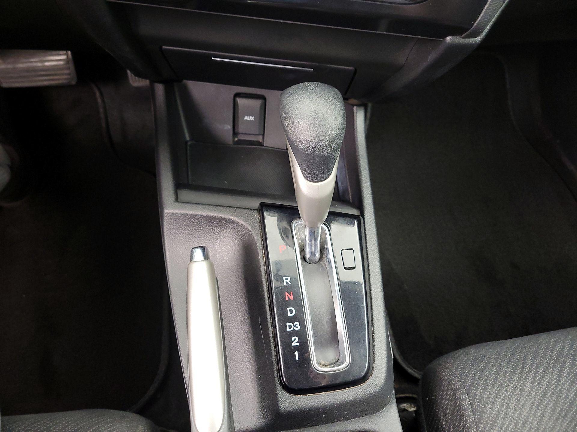 Thumbnail: 2013 Honda Civic - 17