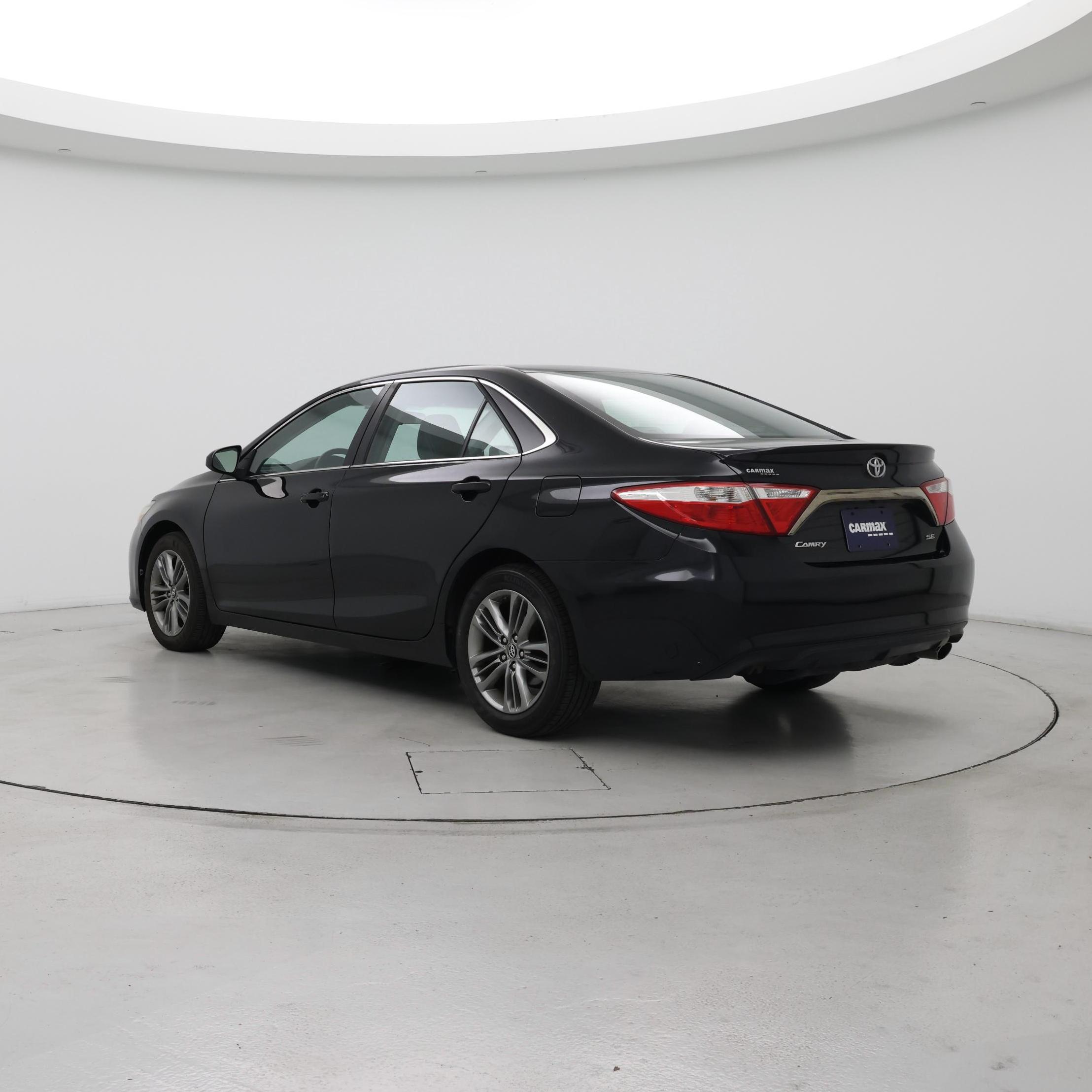 Thumbnail: 2017 Toyota Camry - 2