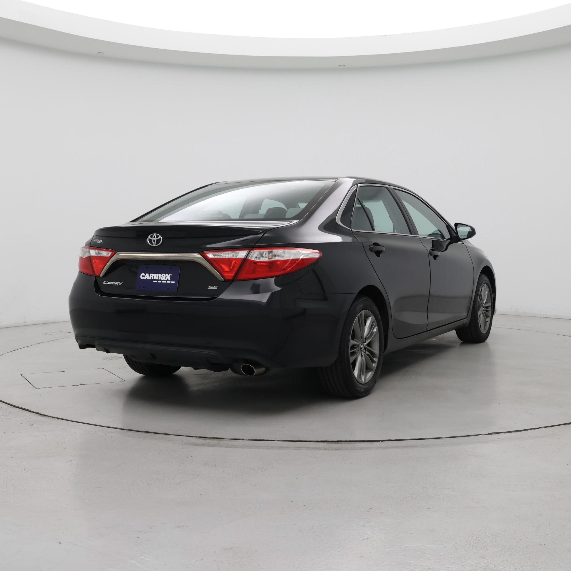 Thumbnail: 2017 Toyota Camry - 8