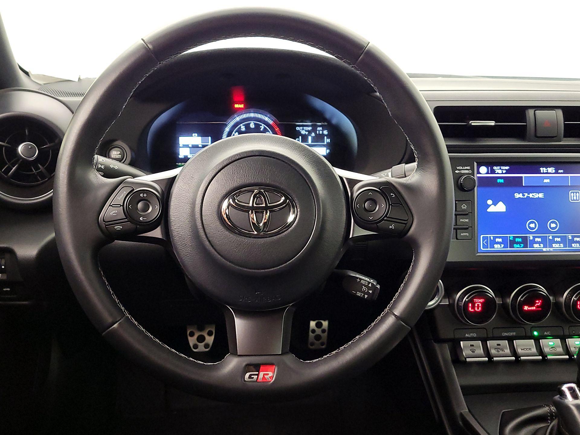 Thumbnail: 2022 Toyota GR86 - 10