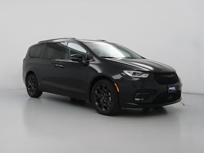 Black 2021 Chrysler Pacifica Limited
