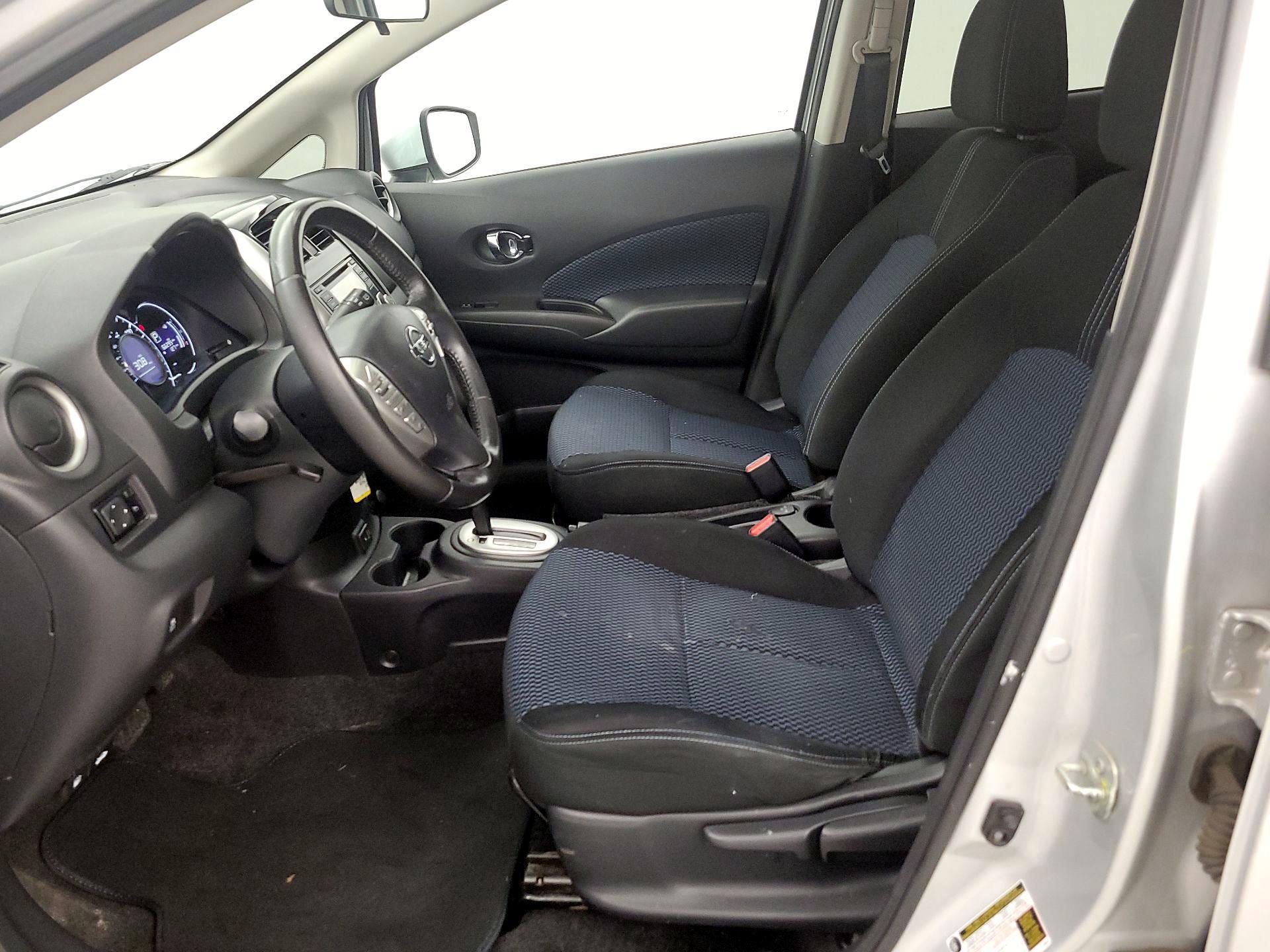 Thumbnail: 2017 Nissan Versa Note - 11