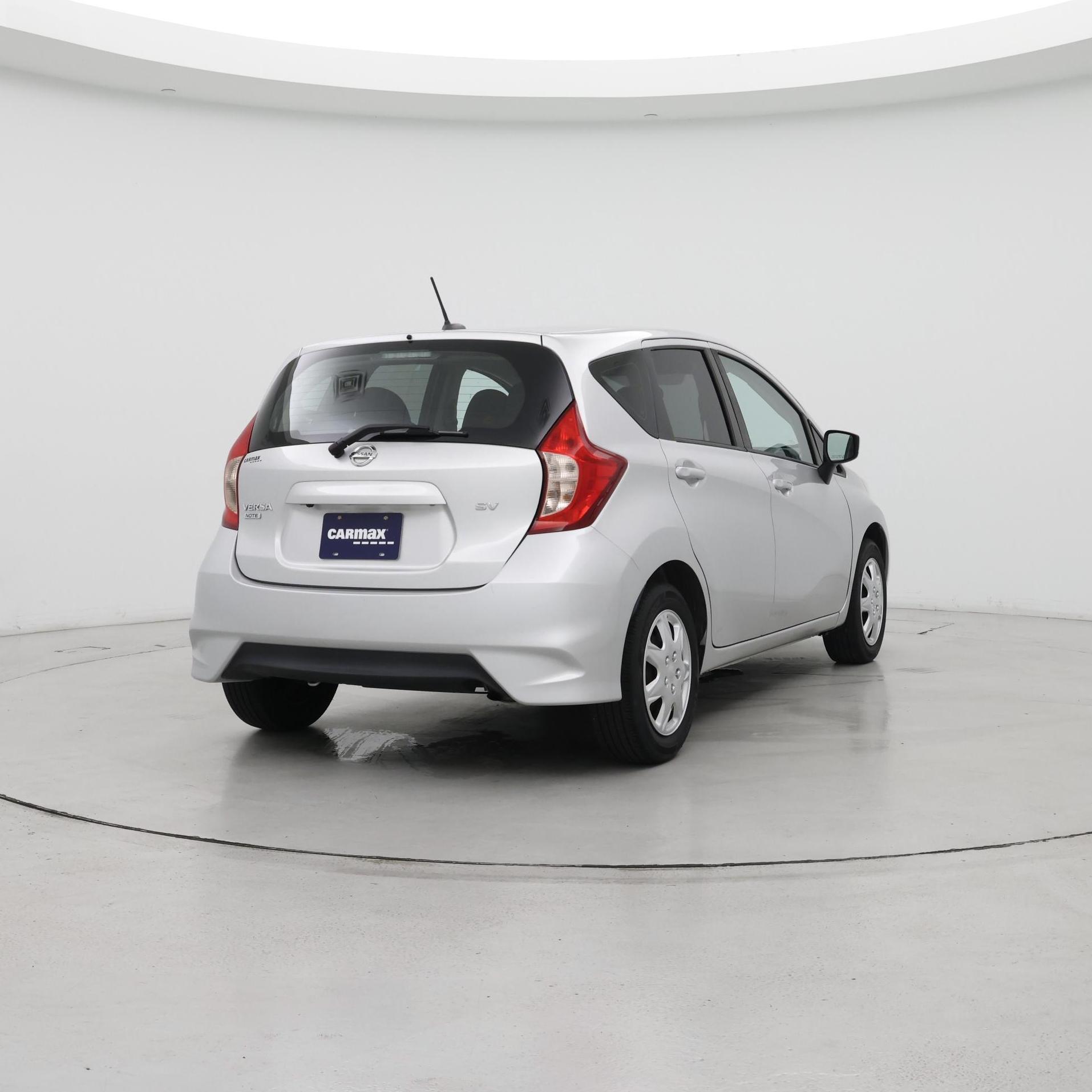 Thumbnail: 2017 Nissan Versa Note - 8