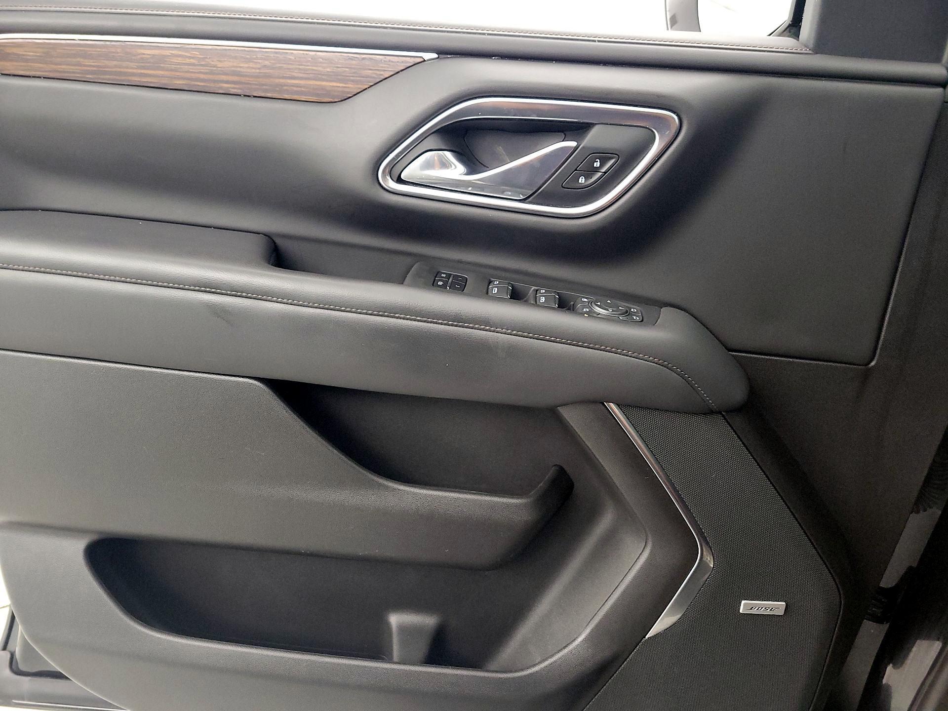 Thumbnail: 2021 Chevrolet Suburban - 12