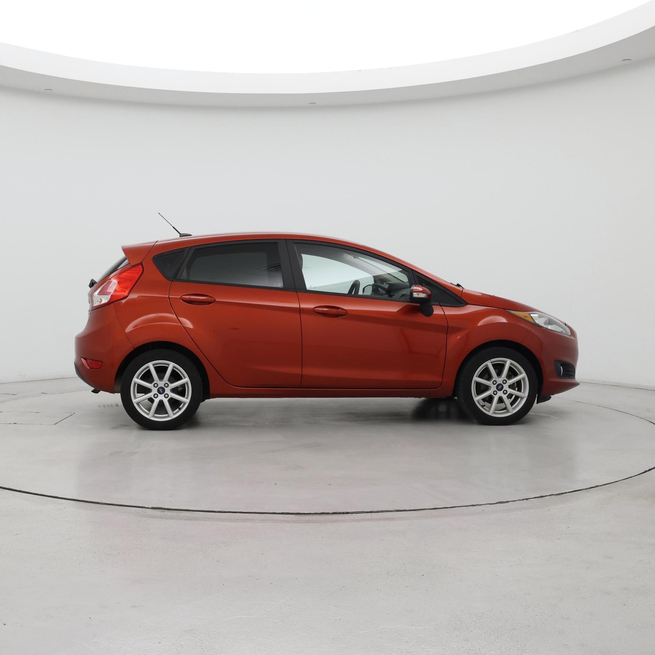 Thumbnail: 2018 Ford Fiesta - 7