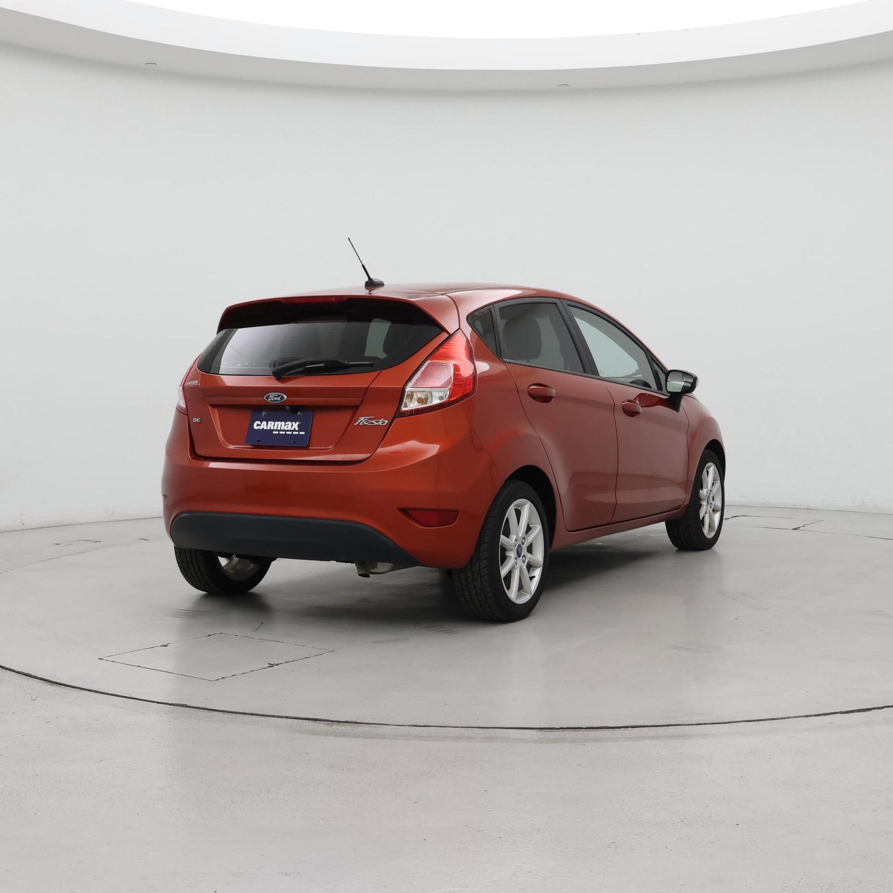 Thumbnail: 2018 Ford Fiesta - 8