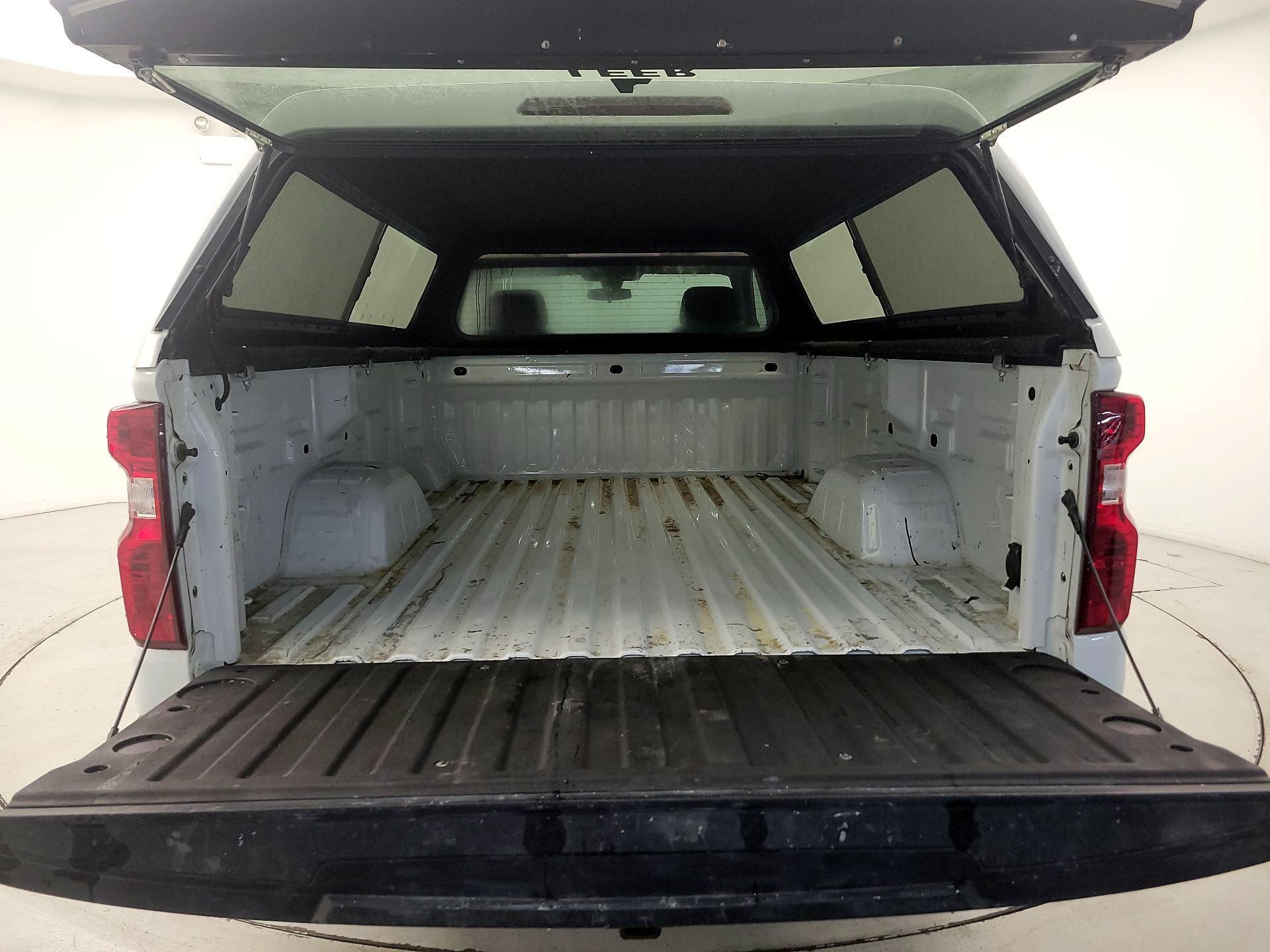 Thumbnail: 2021 Chevrolet Silverado 1500 - 19