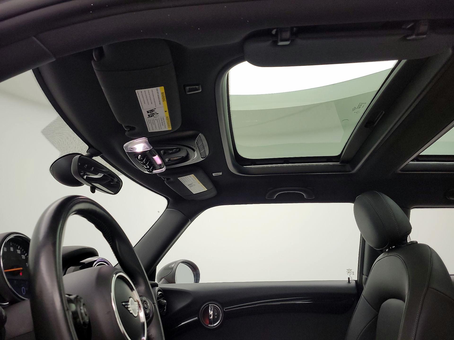 Thumbnail: 2019 MINI Cooper Hardtop - 19