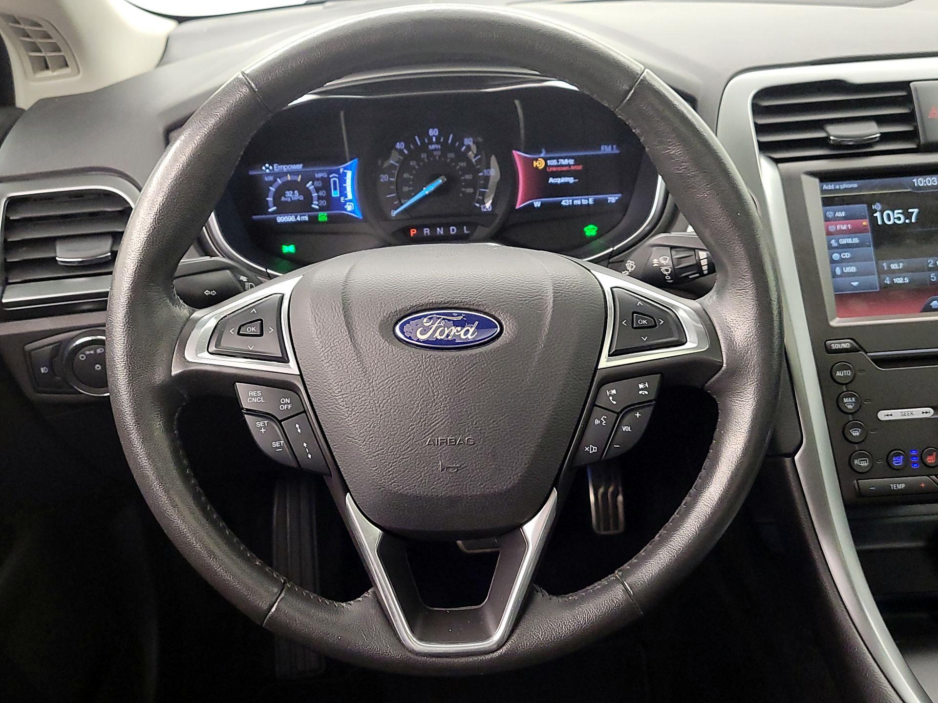 Thumbnail: 2016 Ford Fusion - 10