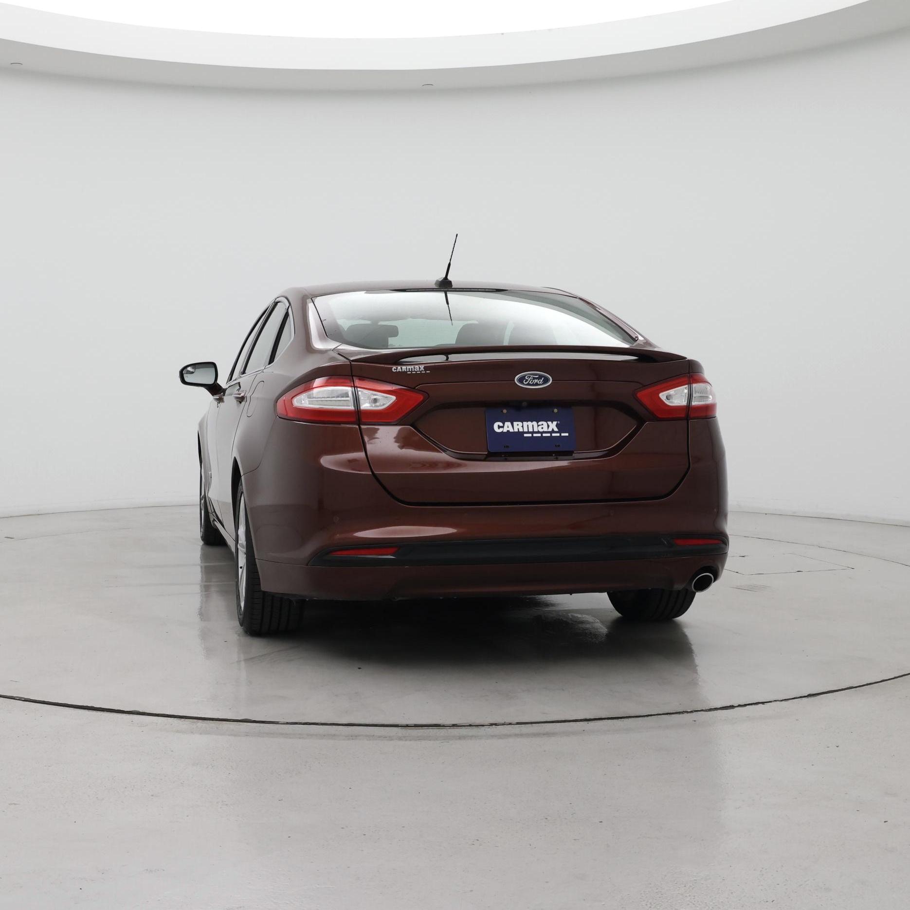 Thumbnail: 2016 Ford Fusion - 6