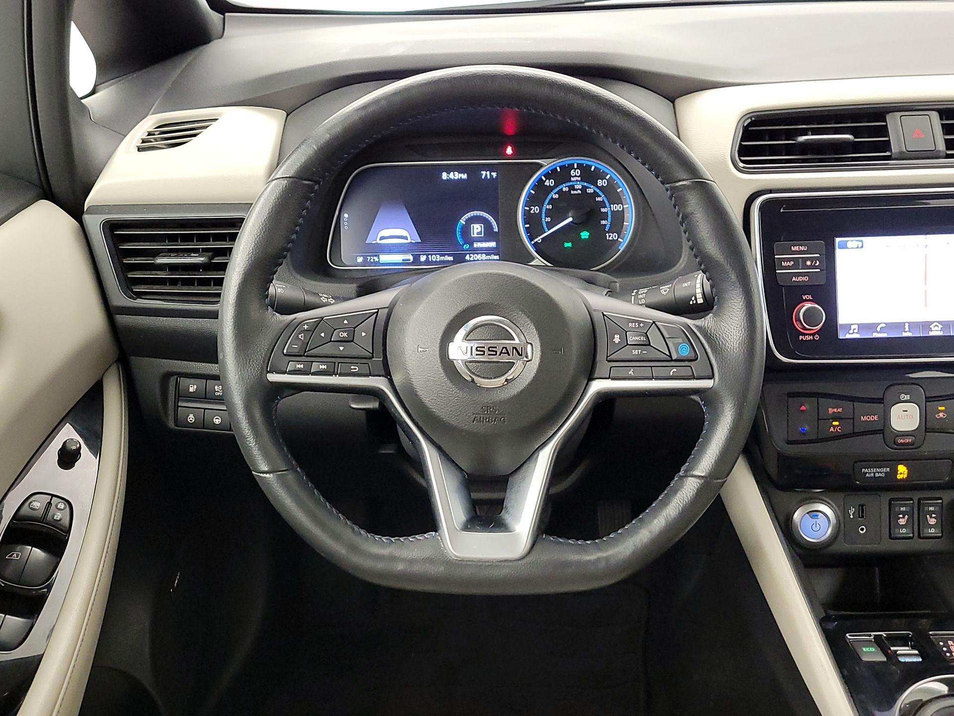 Thumbnail: 2018 Nissan Leaf - 10