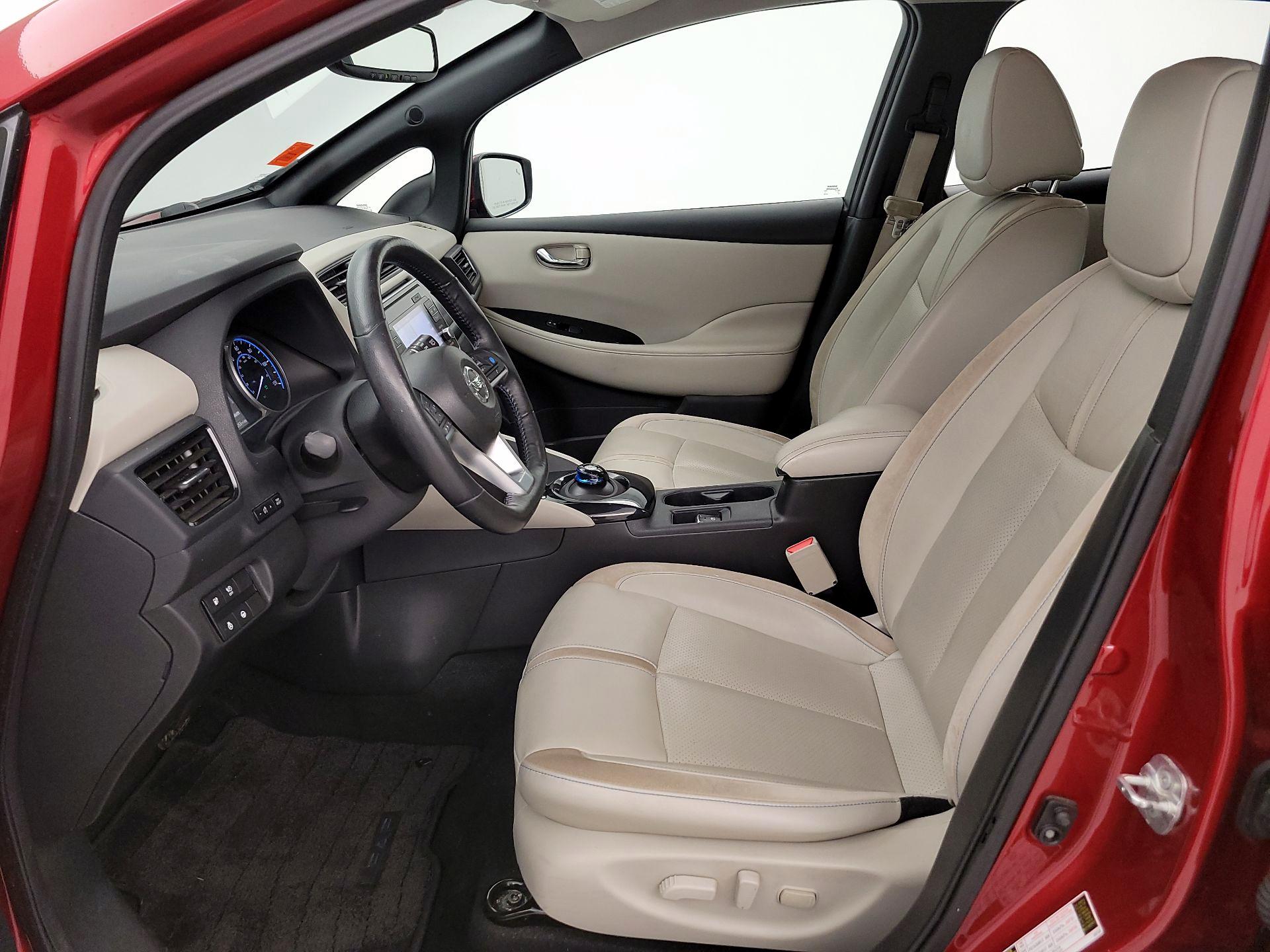 Thumbnail: 2018 Nissan Leaf - 11