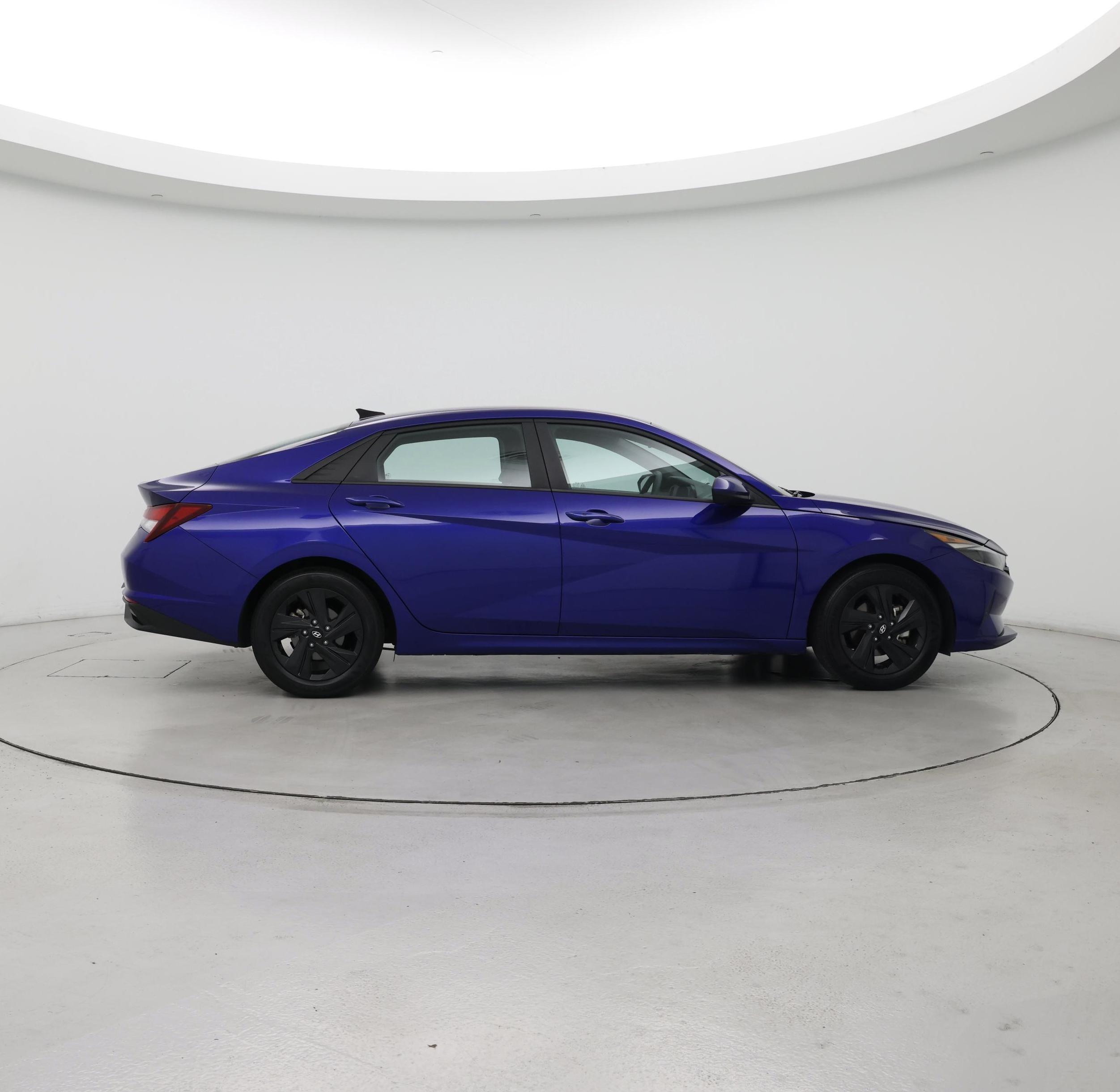 Thumbnail: 2023 Hyundai Elantra - 7