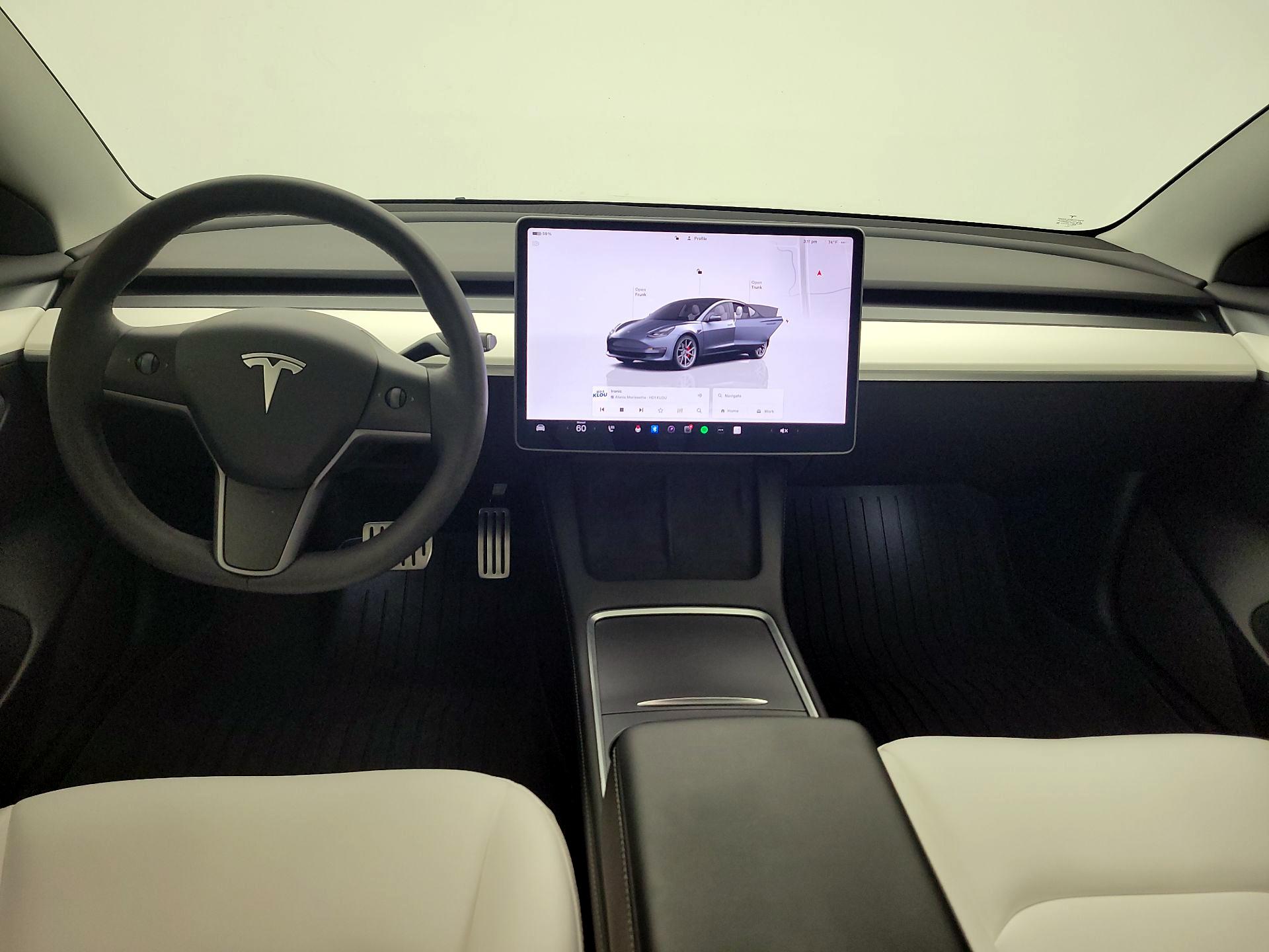Thumbnail: 2022 Tesla Model 3 - 9