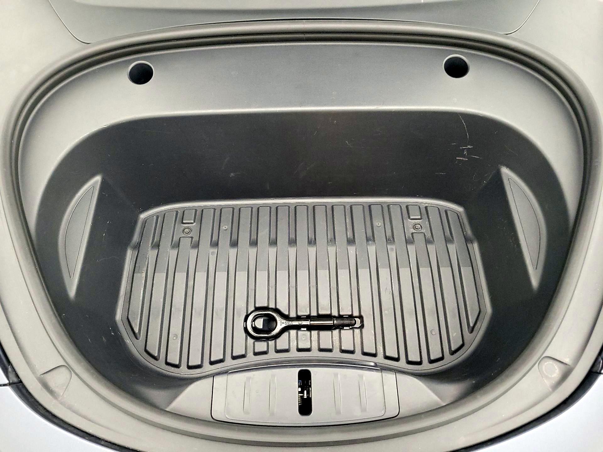 Thumbnail: 2022 Tesla Model 3 - 20