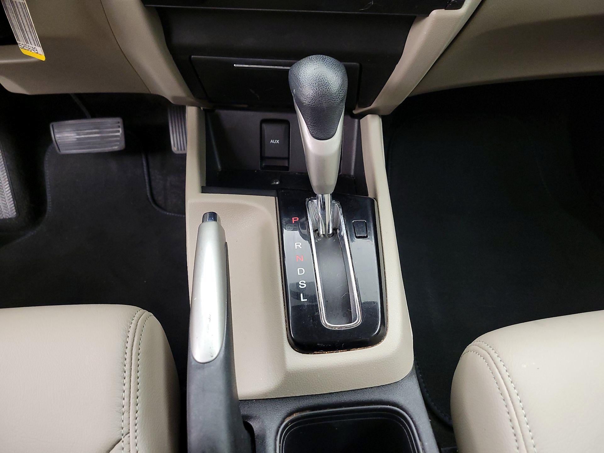 Thumbnail: 2014 Honda Civic - 17