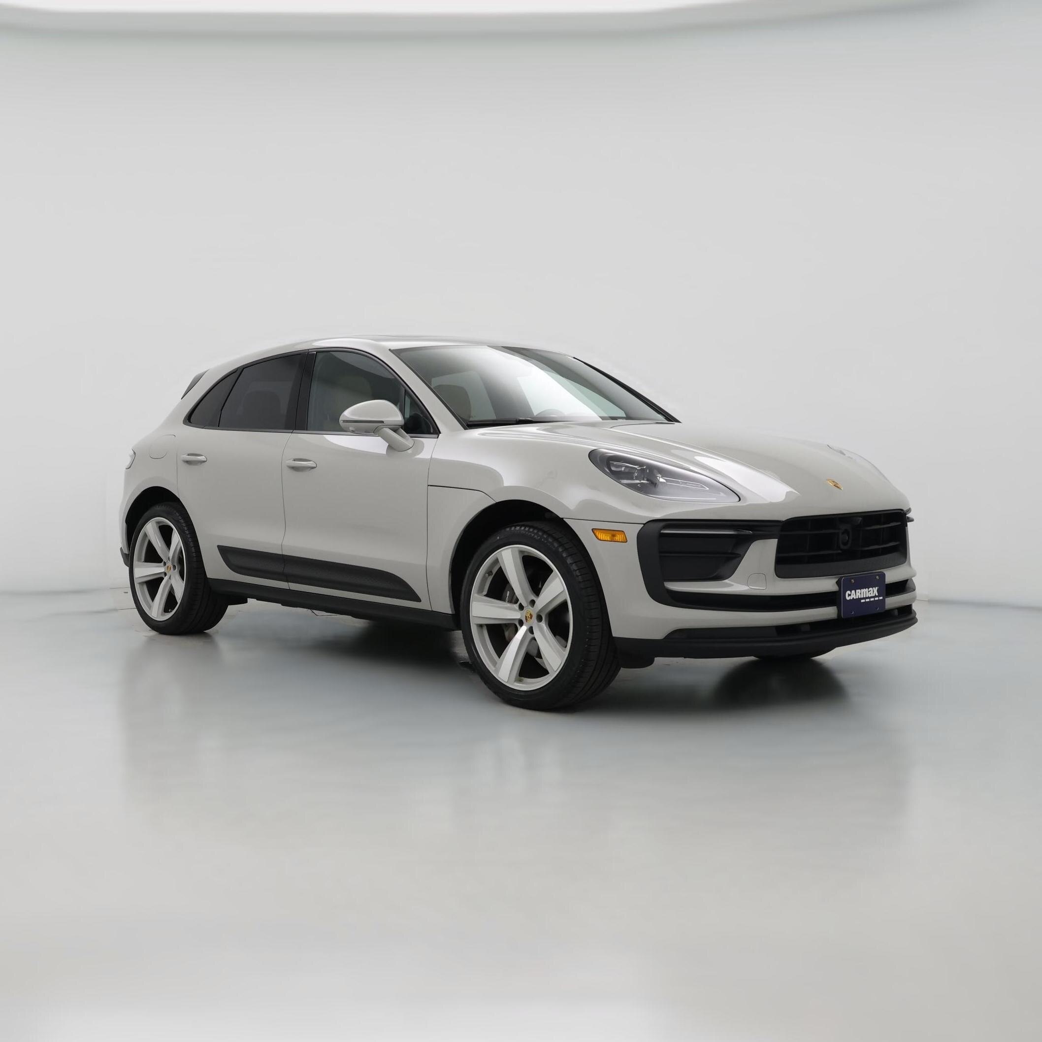 Thumbnail: 2023 Porsche Macan - 1