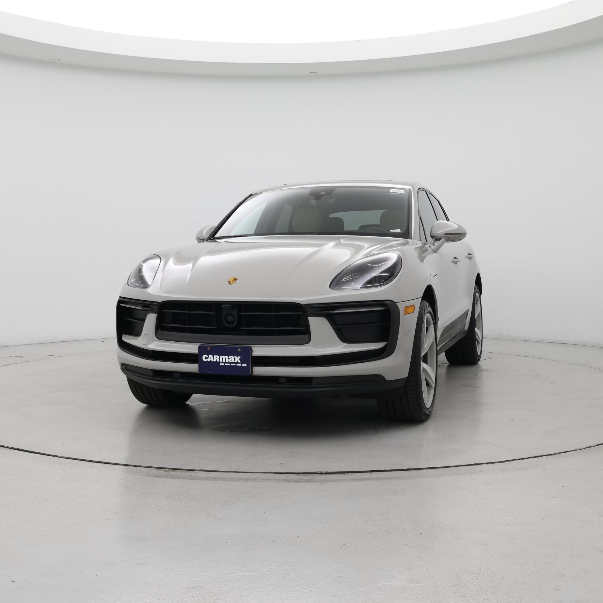 Thumbnail: 2023 Porsche Macan - 4