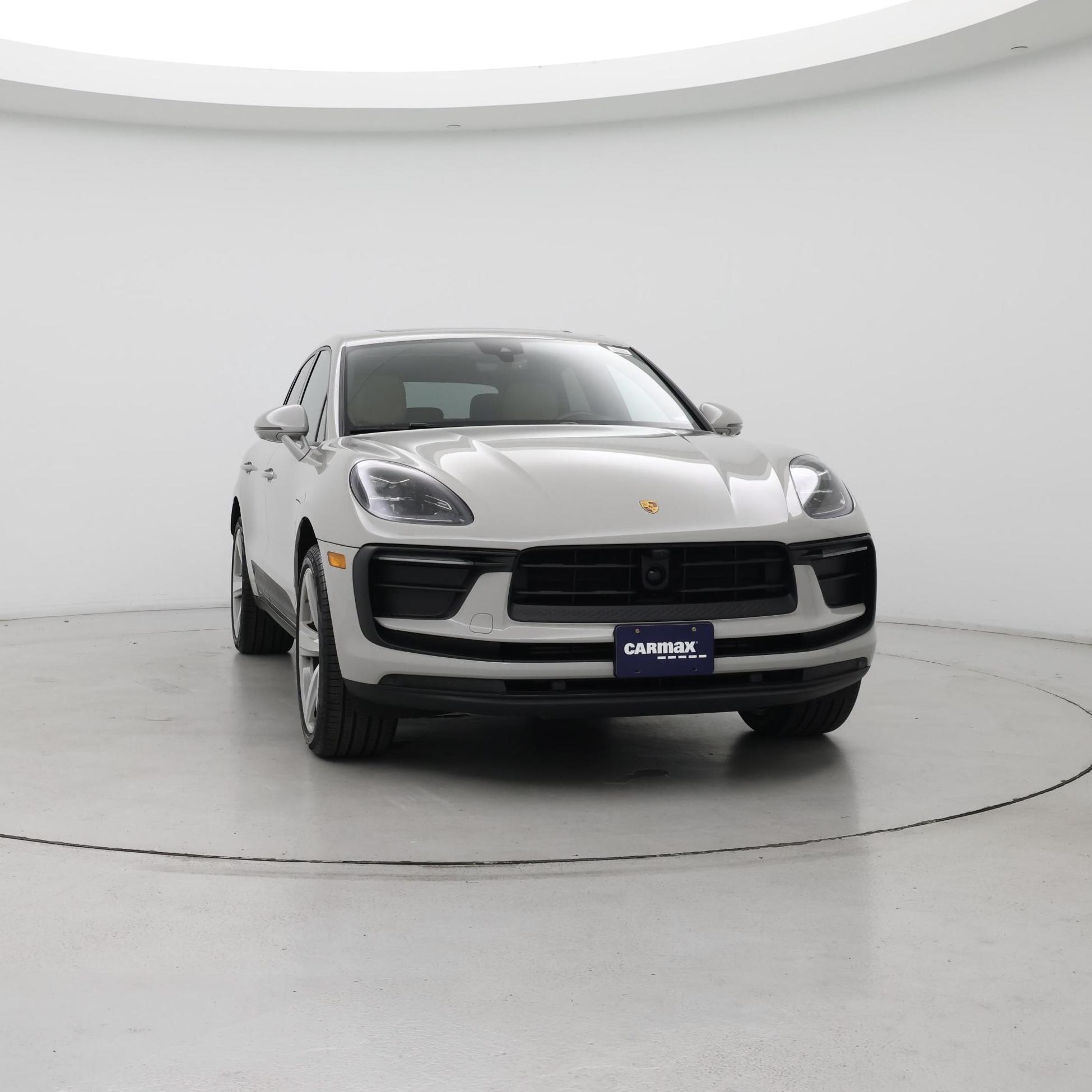 Thumbnail: 2023 Porsche Macan - 5