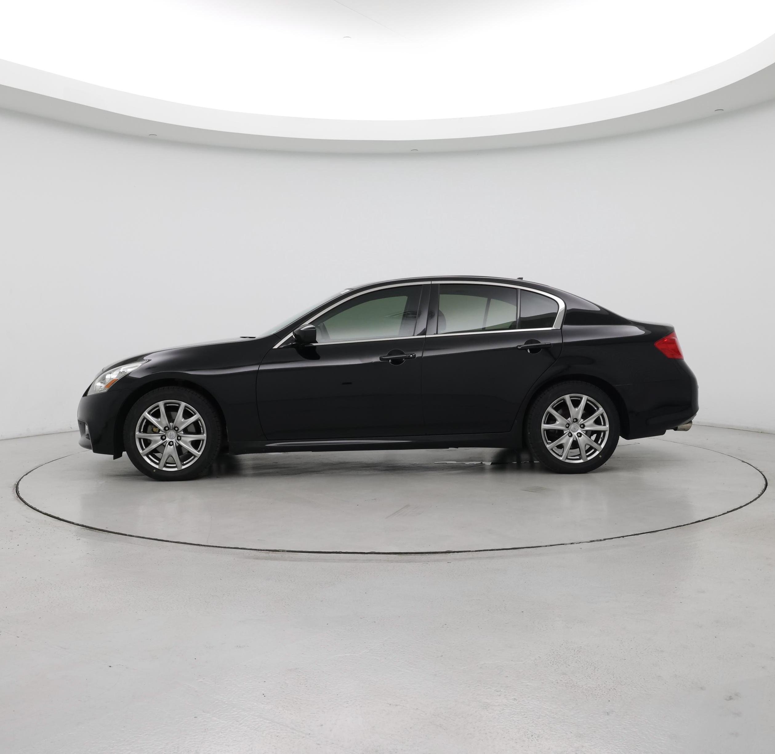 Thumbnail: 2013 INFINITI G37 - 3