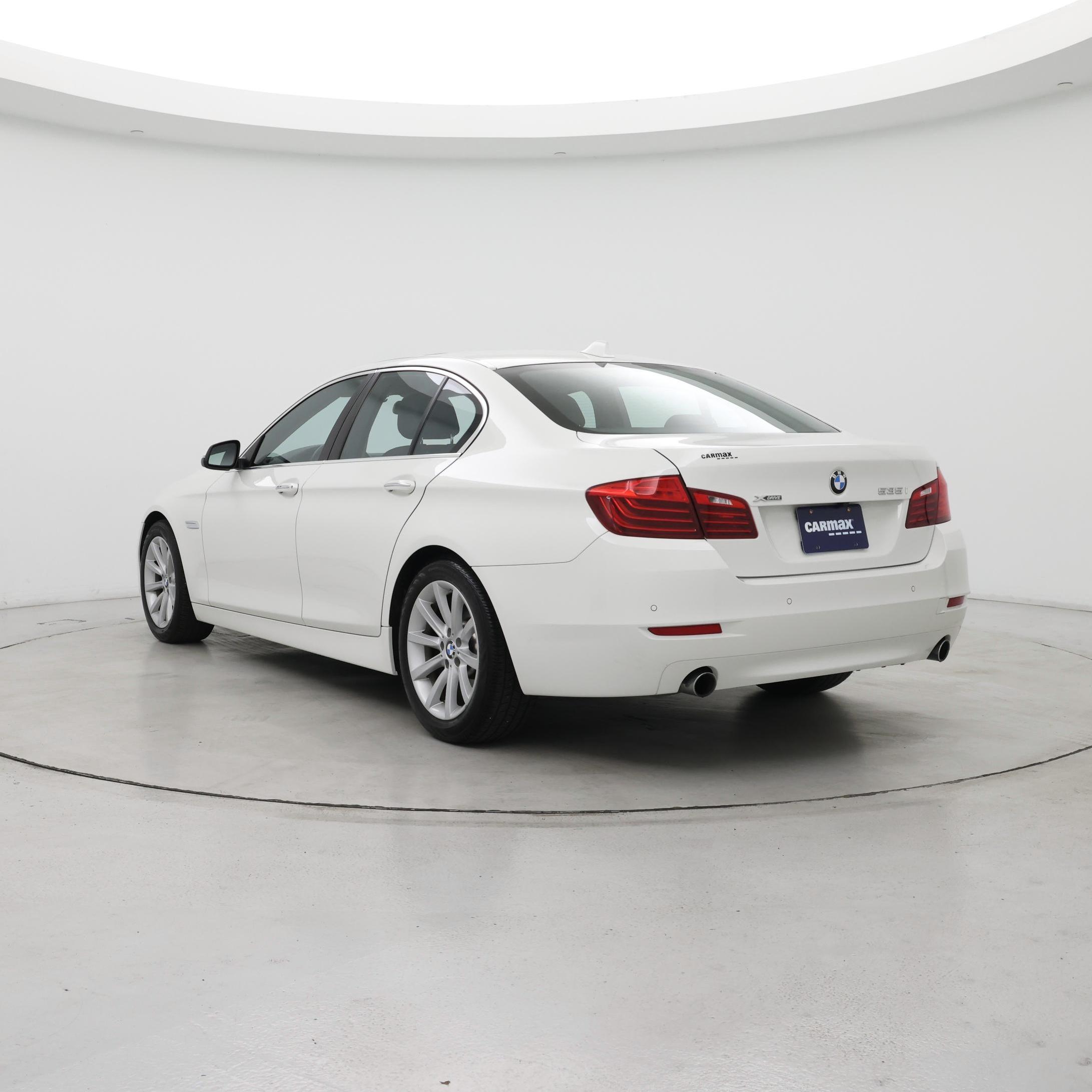 Thumbnail: 2015 BMW 5 Series - 2