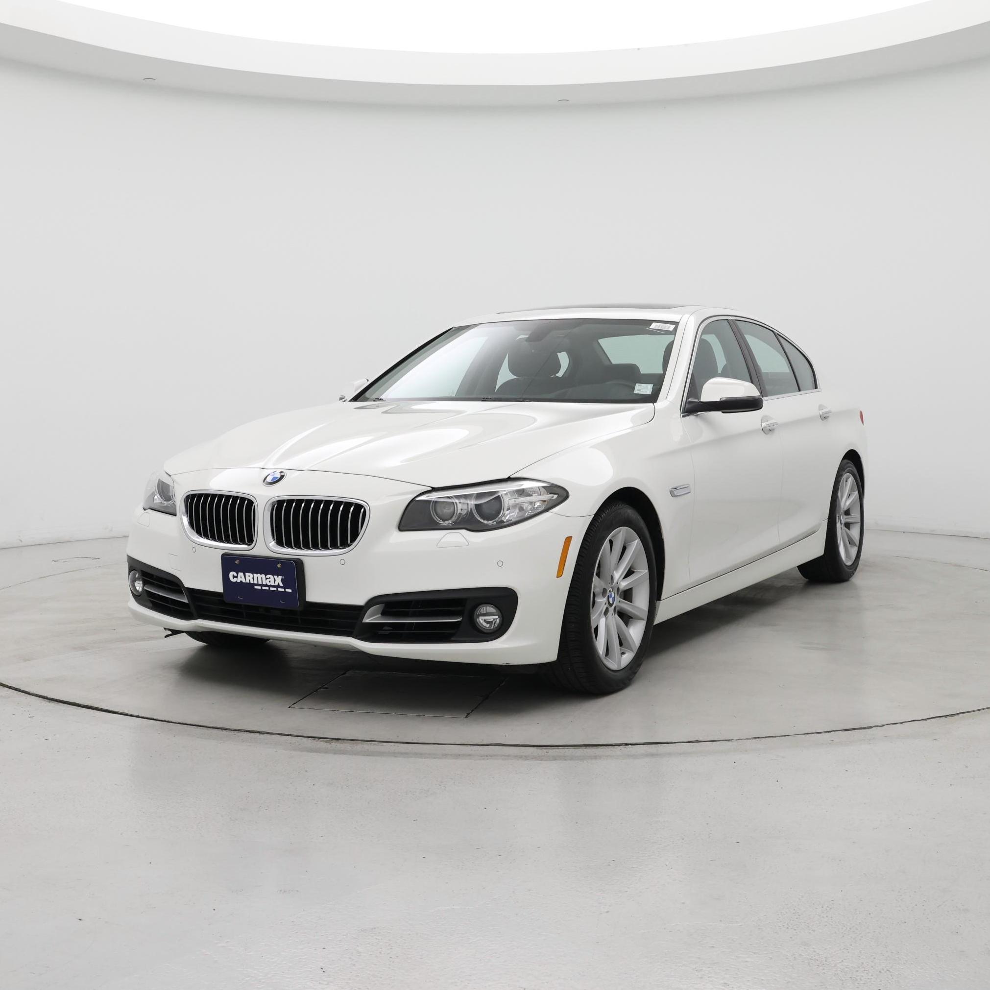 Thumbnail: 2015 BMW 5 Series - 4