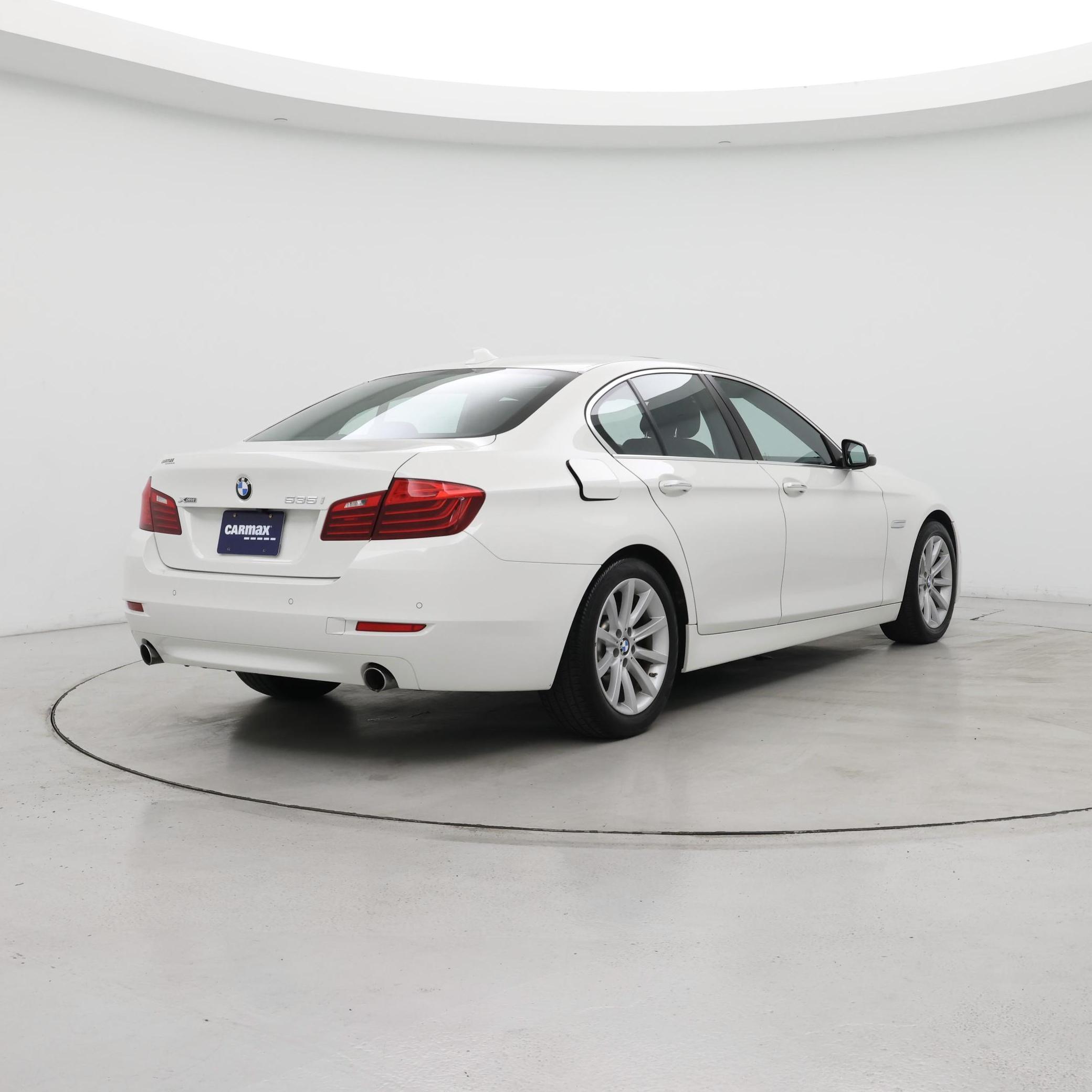 Thumbnail: 2015 BMW 5 Series - 8