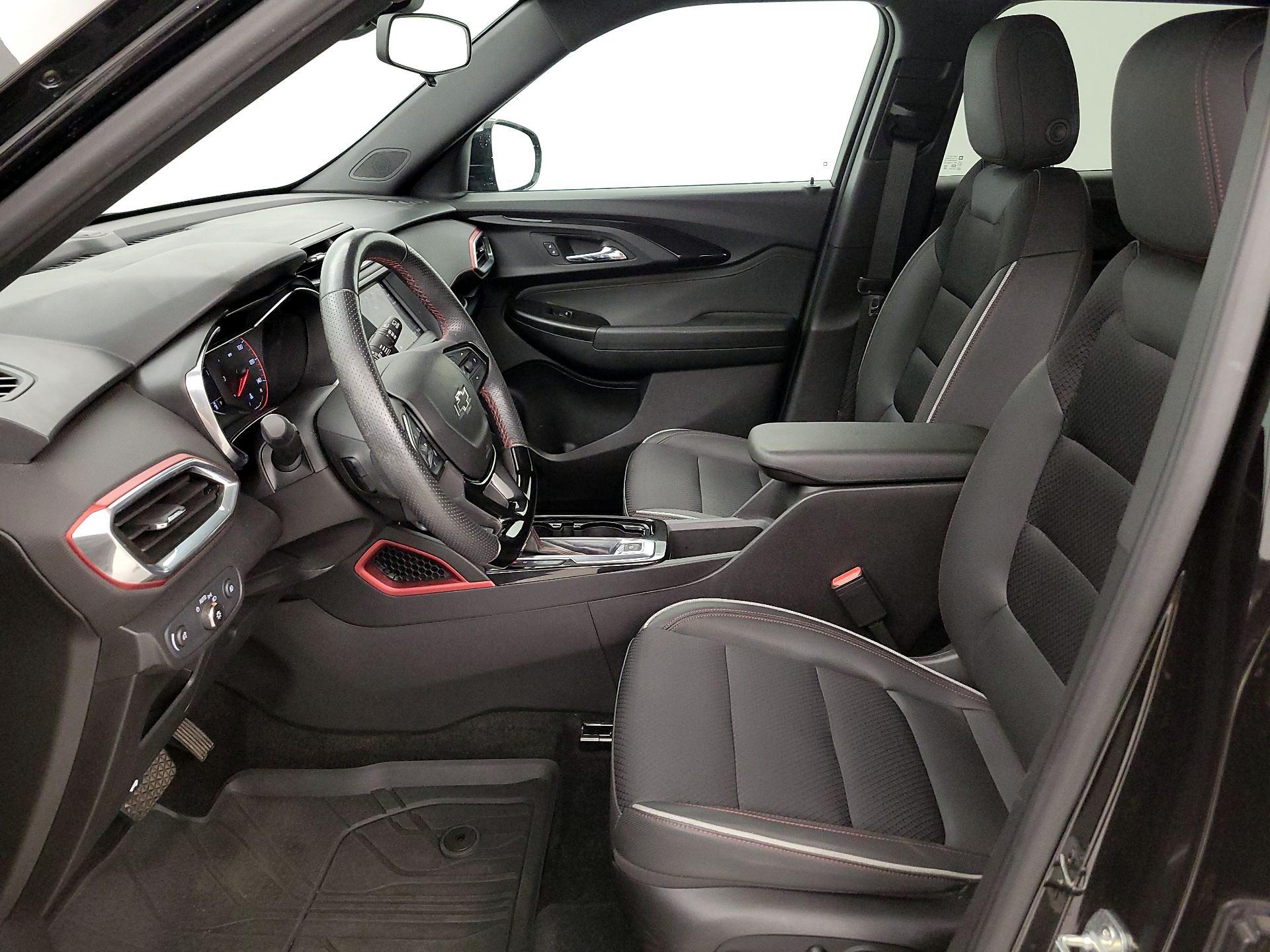 Thumbnail: 2022 Chevrolet TrailBlazer - 11